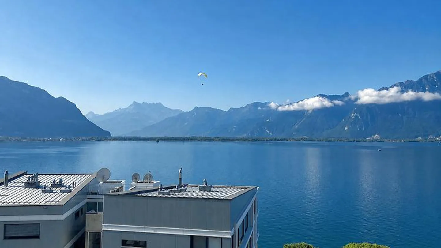 Appartement Meublé avec Vue sur le Lac - Photo 9 sur 10