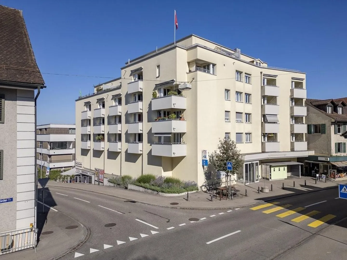 Grosszügige 3-Zimmer-Wohnung mit Balkon. - Foto 3 di 6