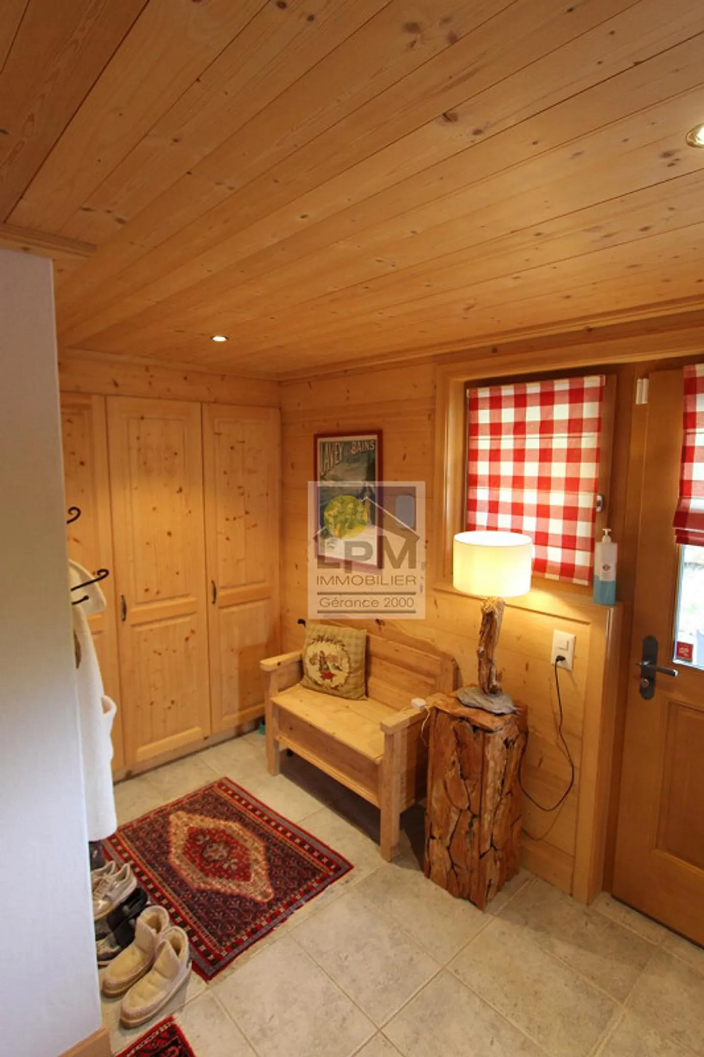 Chalet familiare con posizione eccezionale vicino agli impianti di risalita - Foto 2 di 30