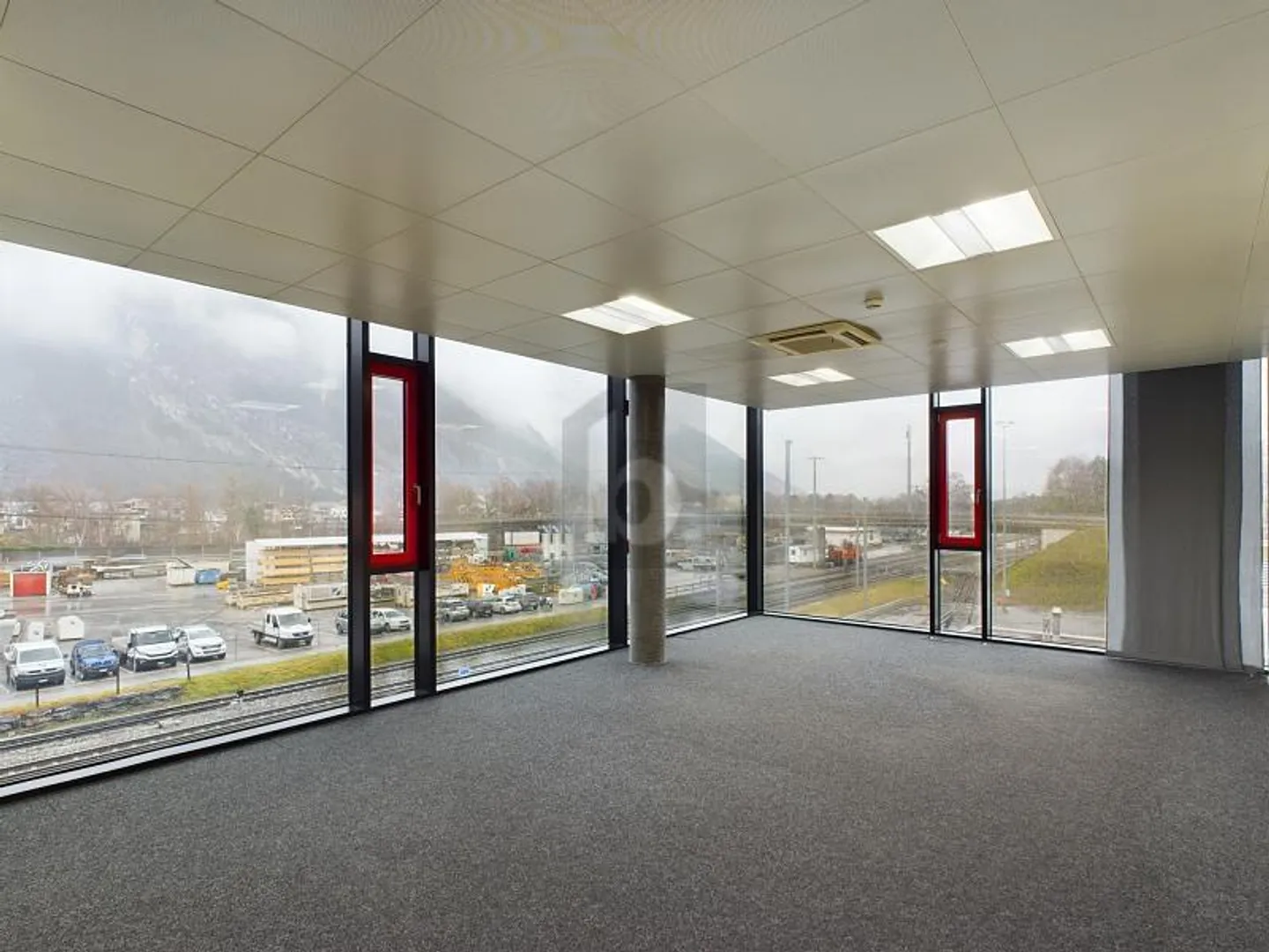 MODERN, BRIGHT SPACES - Photo 1 of 6