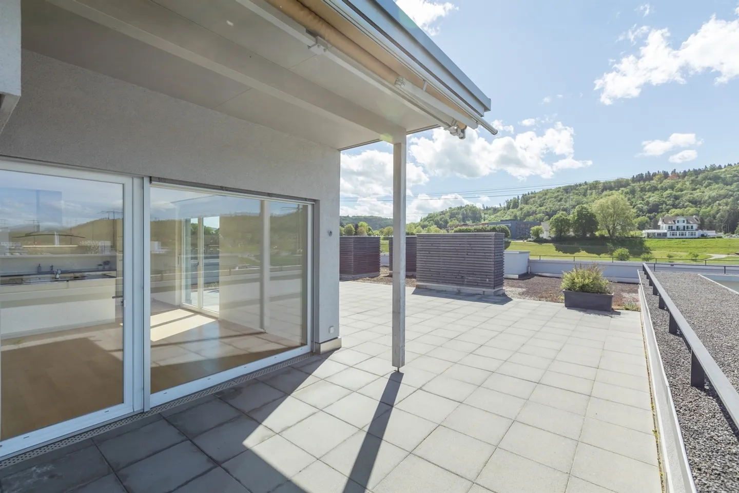 Moderne Attikawohnung in Rheinfelden - Foto 3 von 5