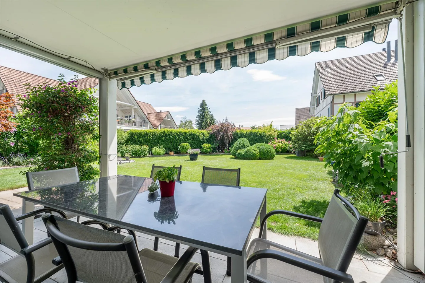 Votre paradis de jardin privé au cœur du village - Photo 9 sur 10
