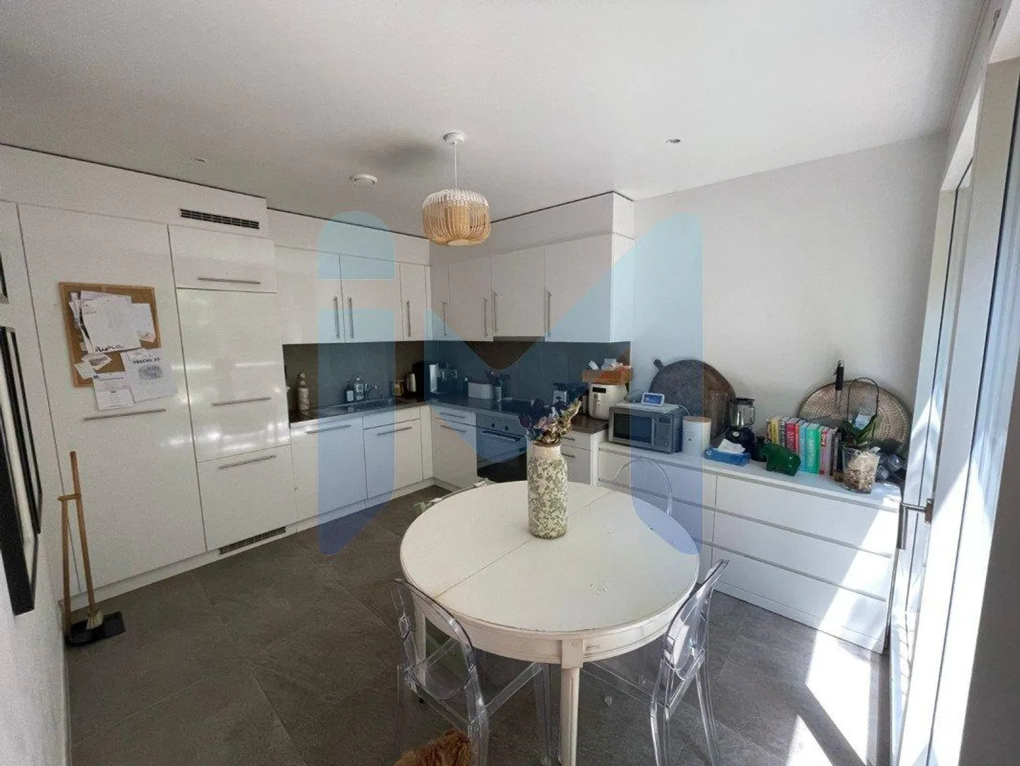 Magnifique appartement de 4 pièces au rez-de-chaussée situé à Genèv... - Foto 4 di 13
