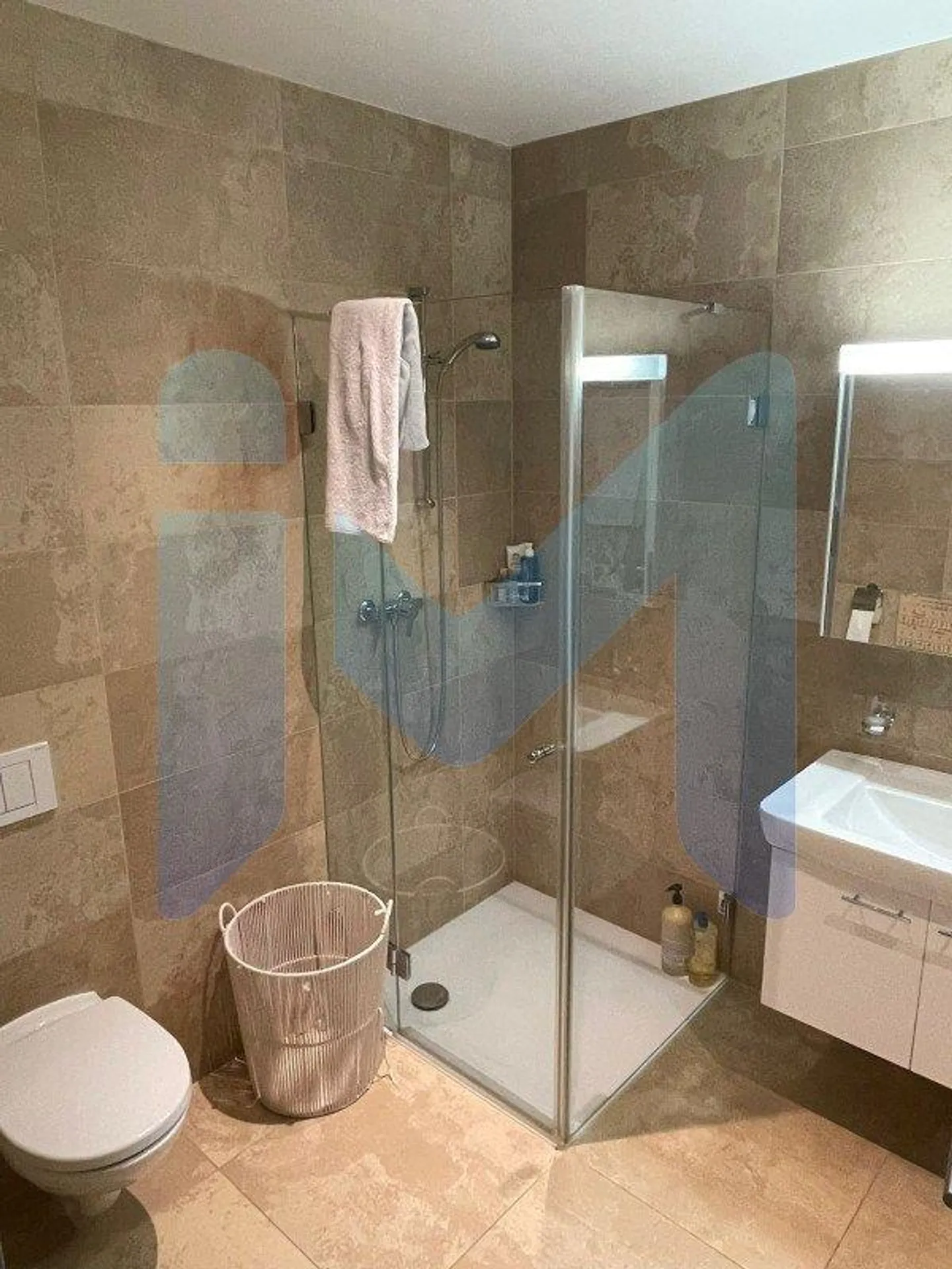 Magnifique appartement de 4 pièces au rez-de-chaussée situé à Genèv... - Foto 9 di 13