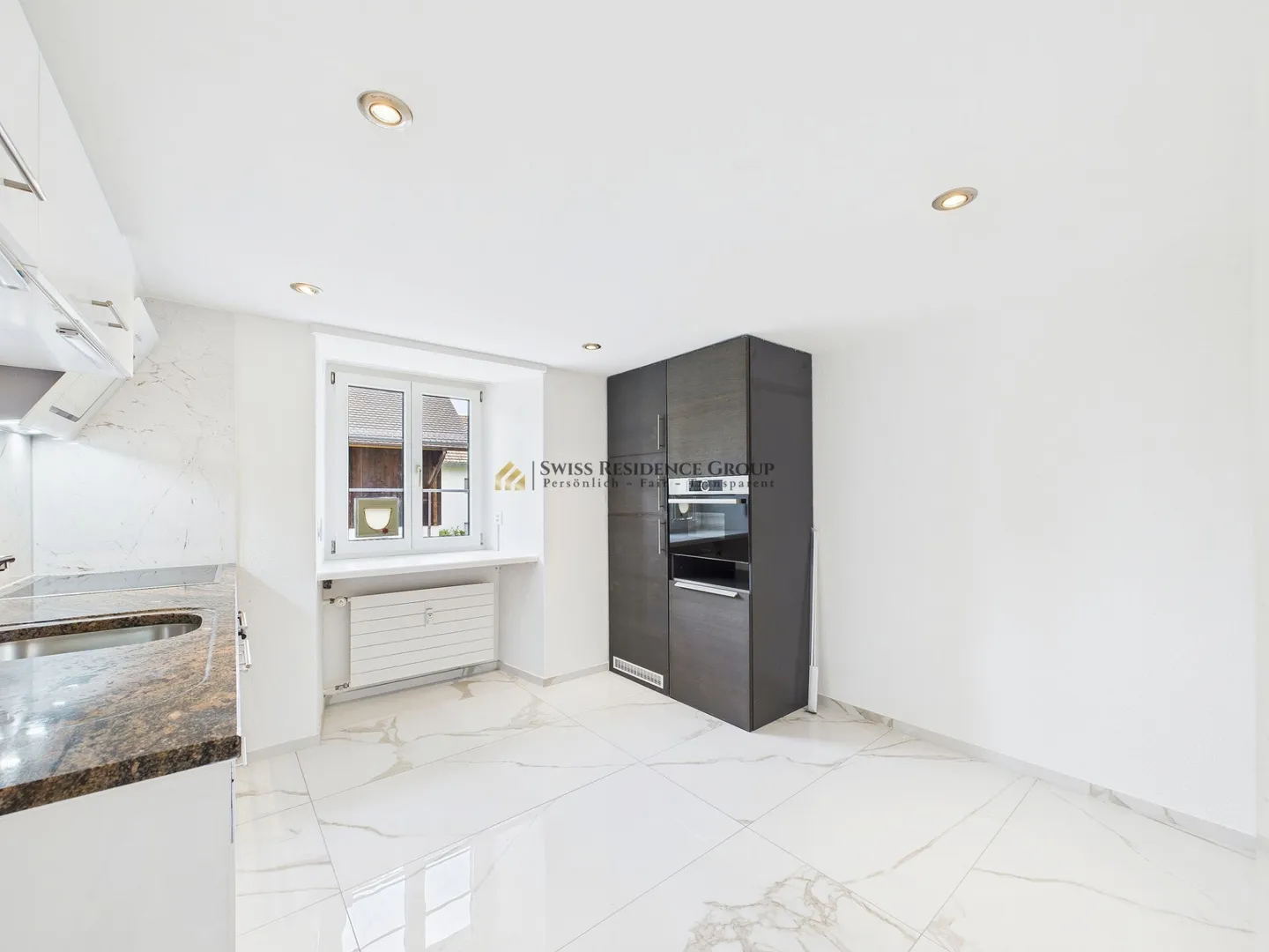 Casa bifamiliare esclusiva in affitto a Küsnacht sul lago di Zurigo - Foto 5 di 14