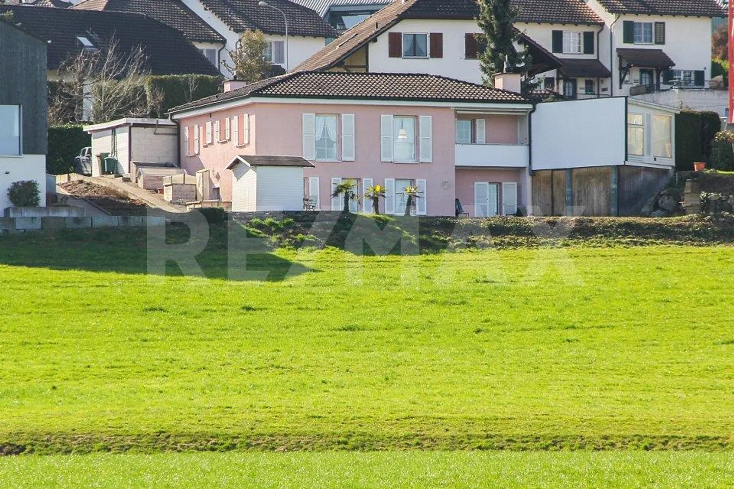 Charmantes Einfamilienhaus mit Garten - Foto 1 von 5