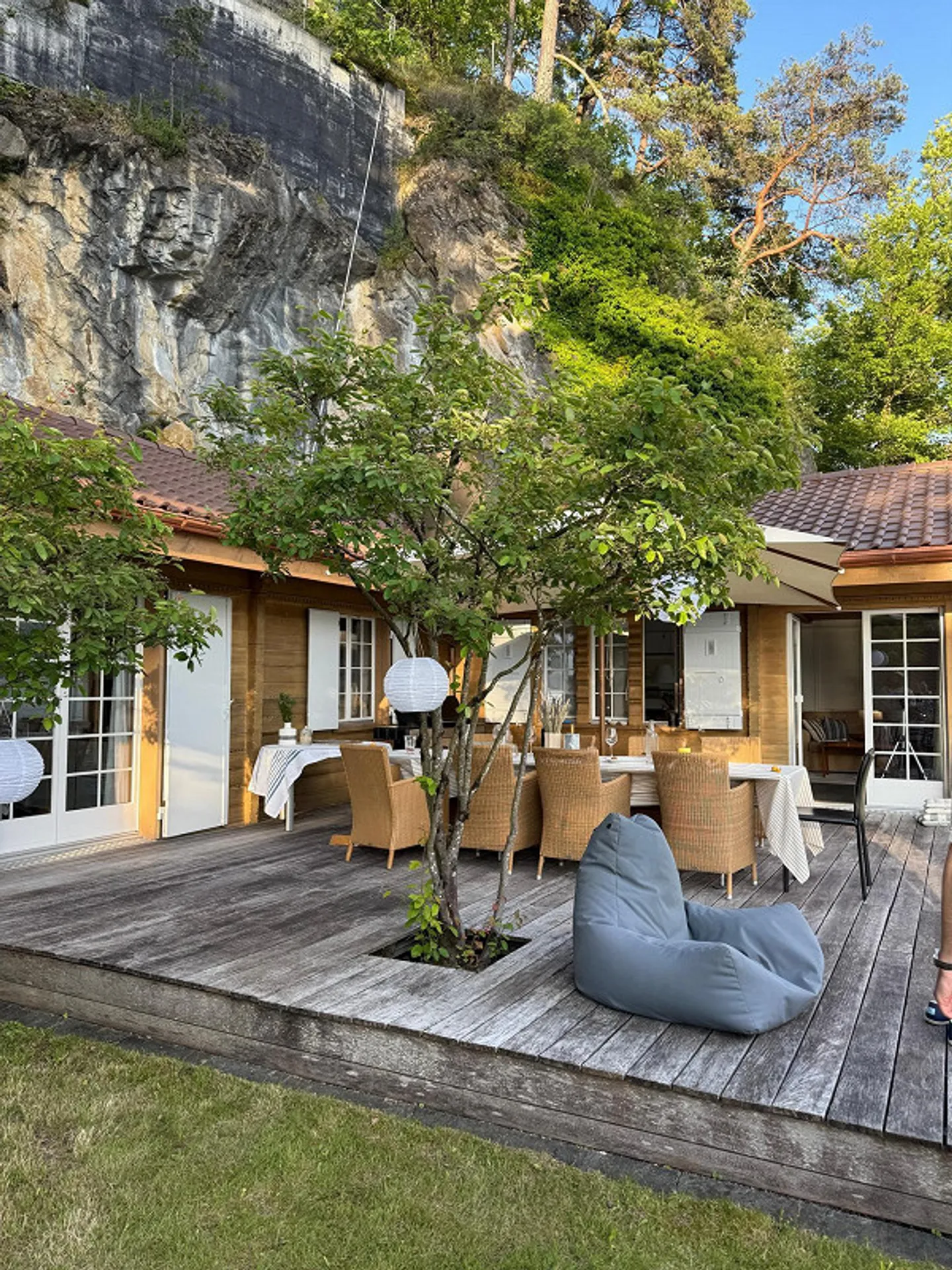 Seehaus am Thunersee mit Bootshaus & Motorboot (Ferienhaus) - Photo 7 sur 11