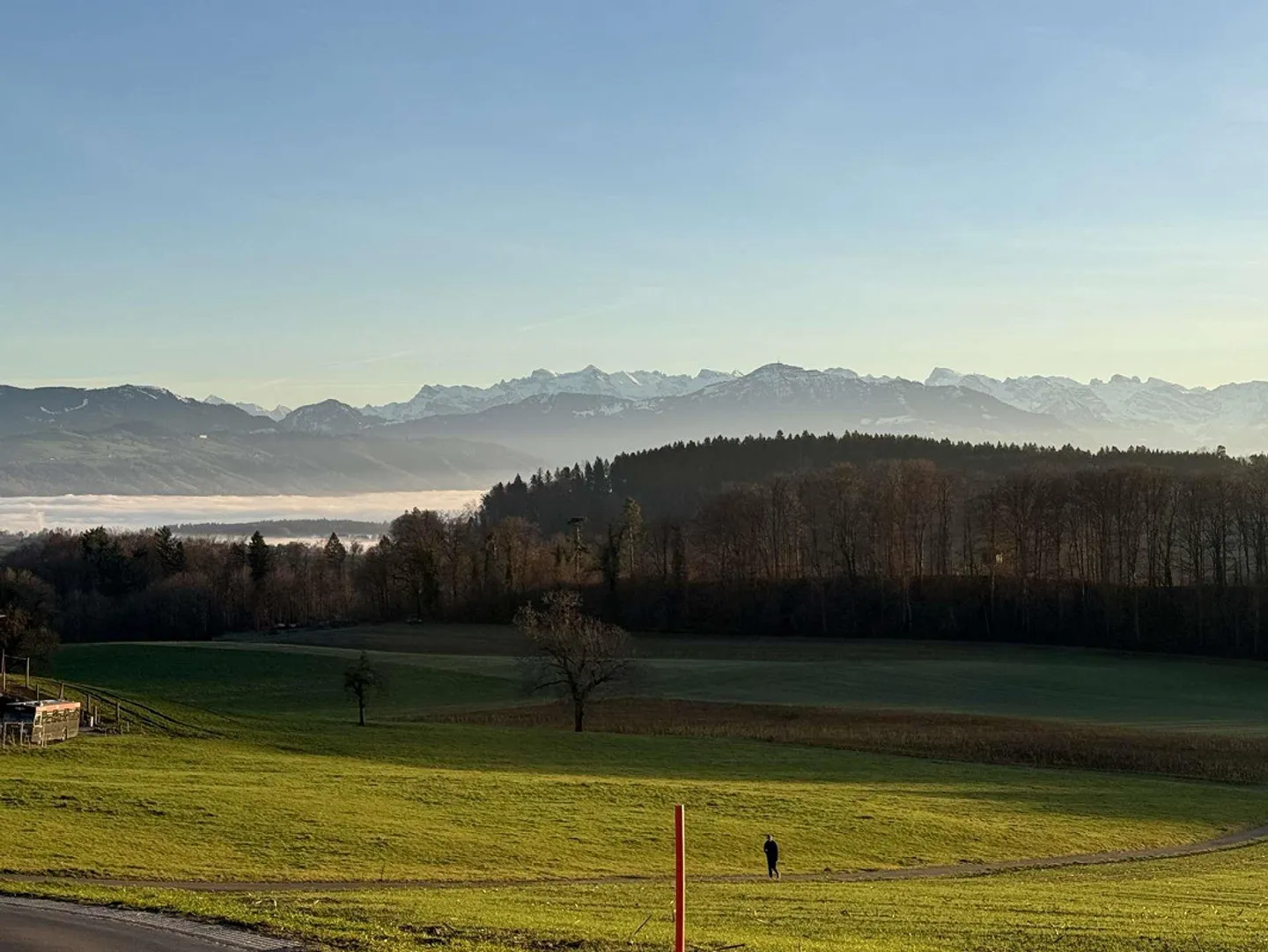 Incantevole appartamento maisonette di 5,5 stanze con grande giardino idilliaco - Foto 13 di 13