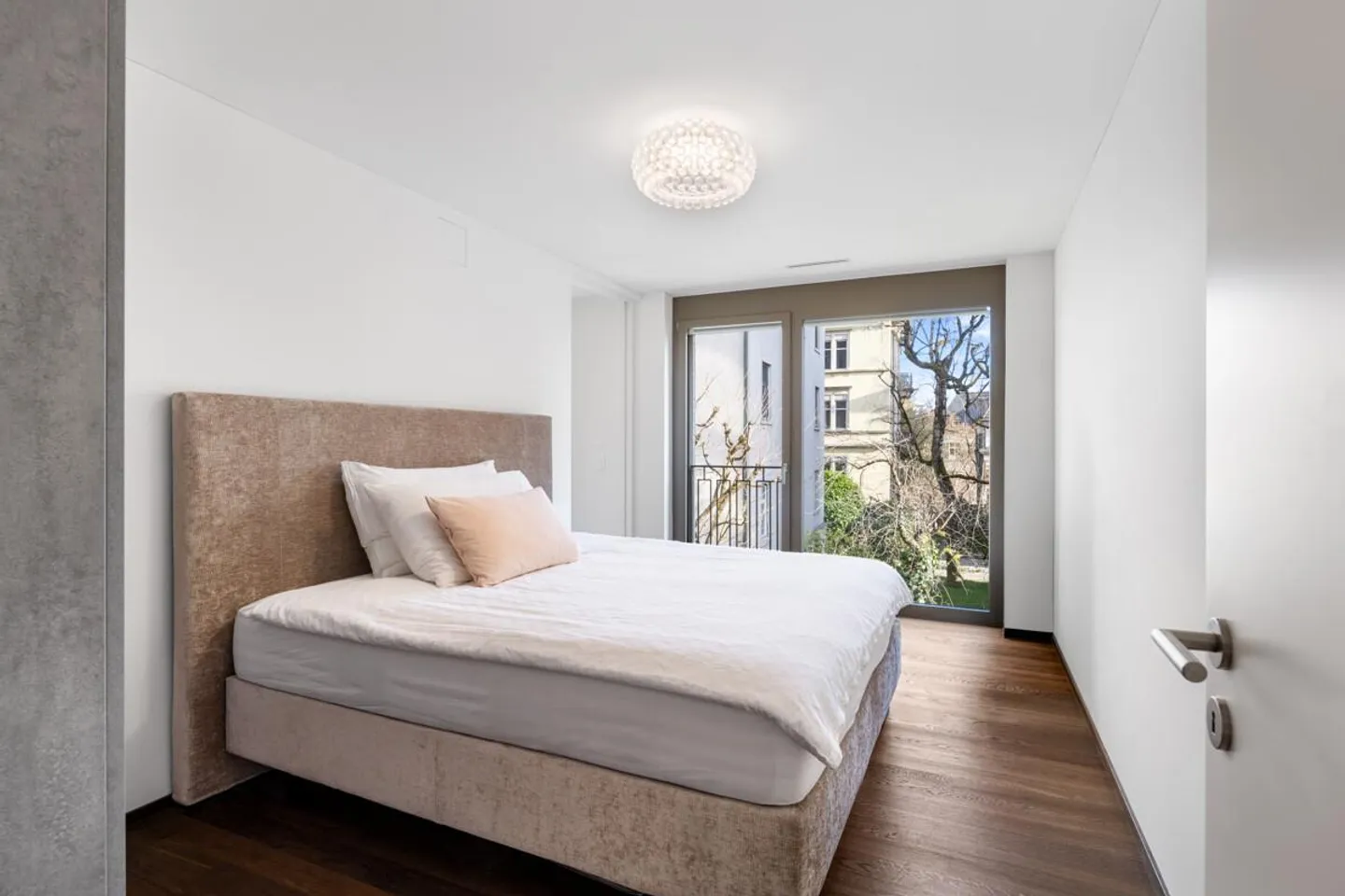 Stilvolle Wohnung mit Balkon - Foto 2 von 5