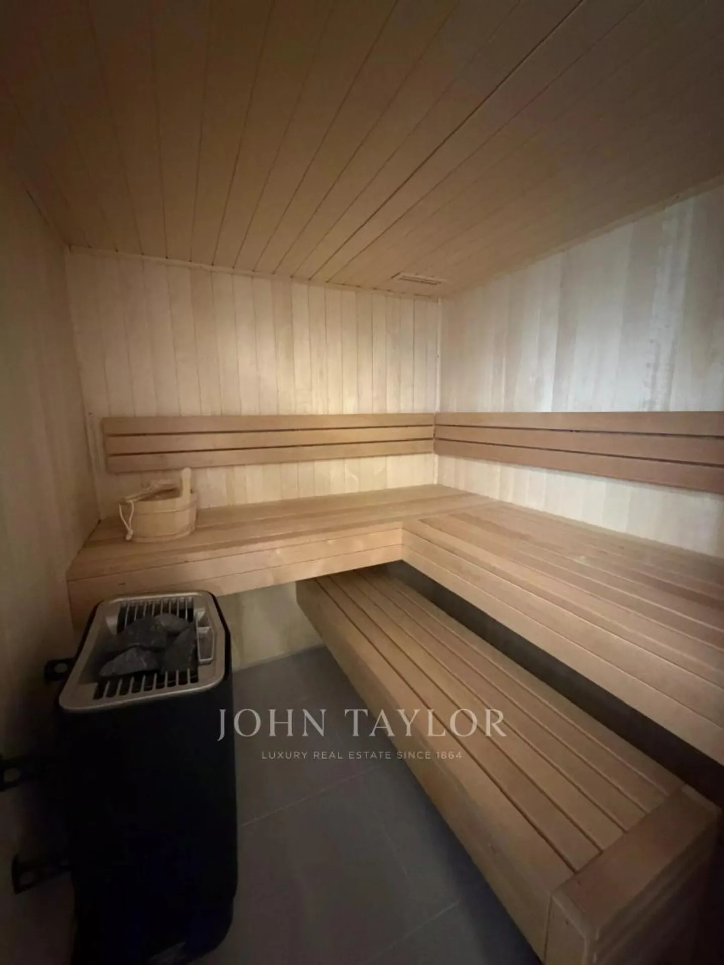 Charmantes Haus am See in Cully - Foto 8 von 11