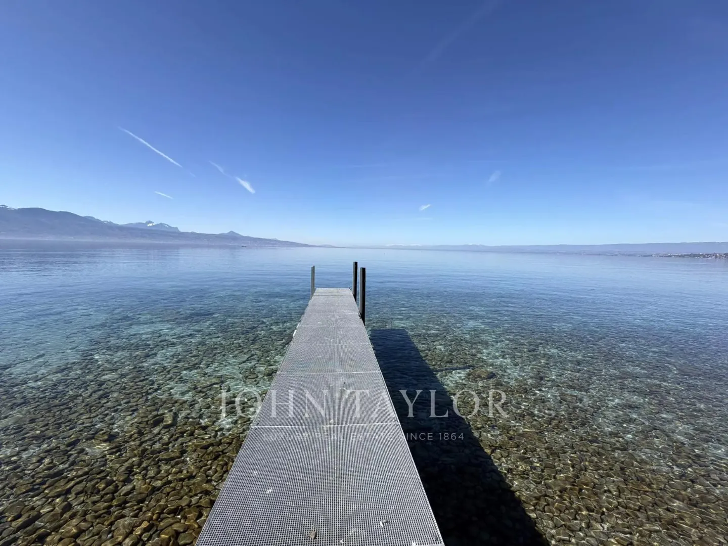 Charmantes Haus am See in Cully - Foto 11 von 11