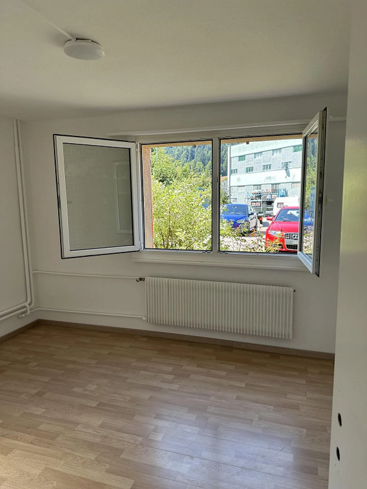 1 ½  Zi. WHG Parterre - Foto 3 von 13