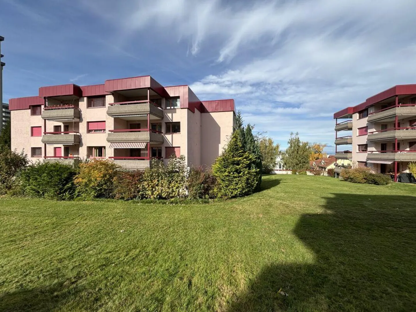 Renovated spacious family-friendly apartment. - Photo 1 of 12