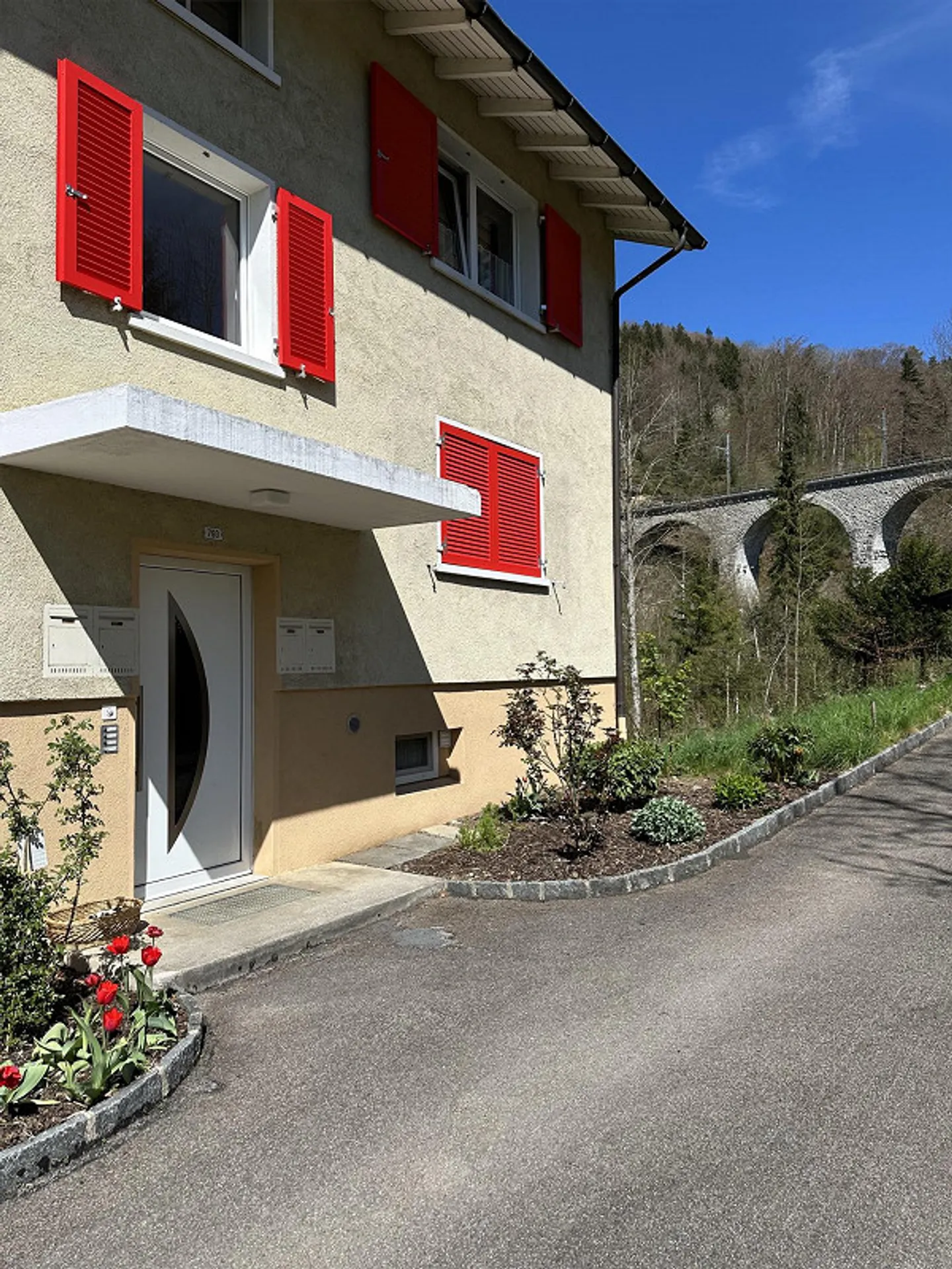 1 ½  Zi. WHG Parterre - Foto 2 von 13