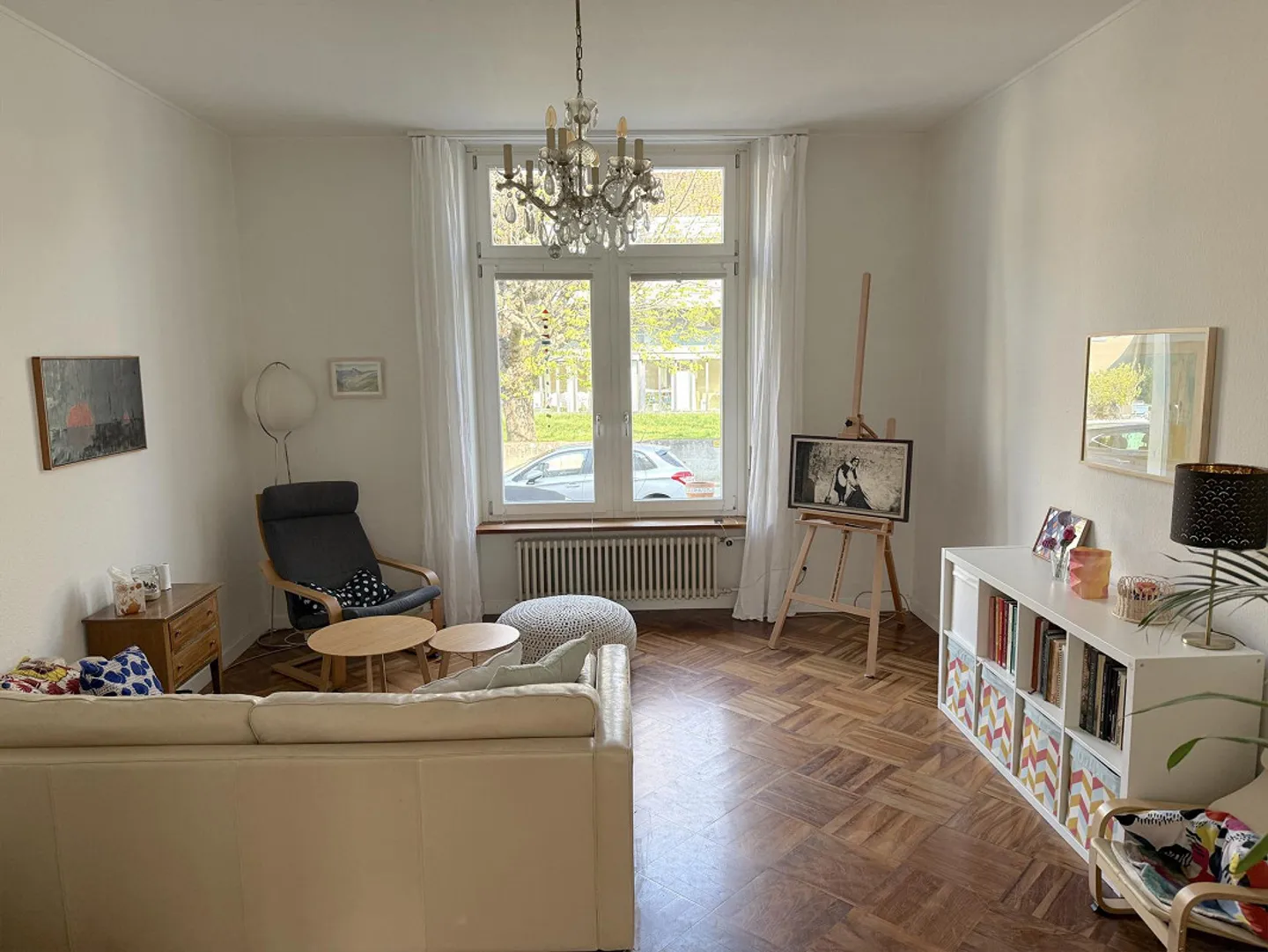 Charmante maison de ville de 8 pièces avec jardin urbain dans un emplacement prisé au cœur du quartier Wettstein - Photo 4 sur 14