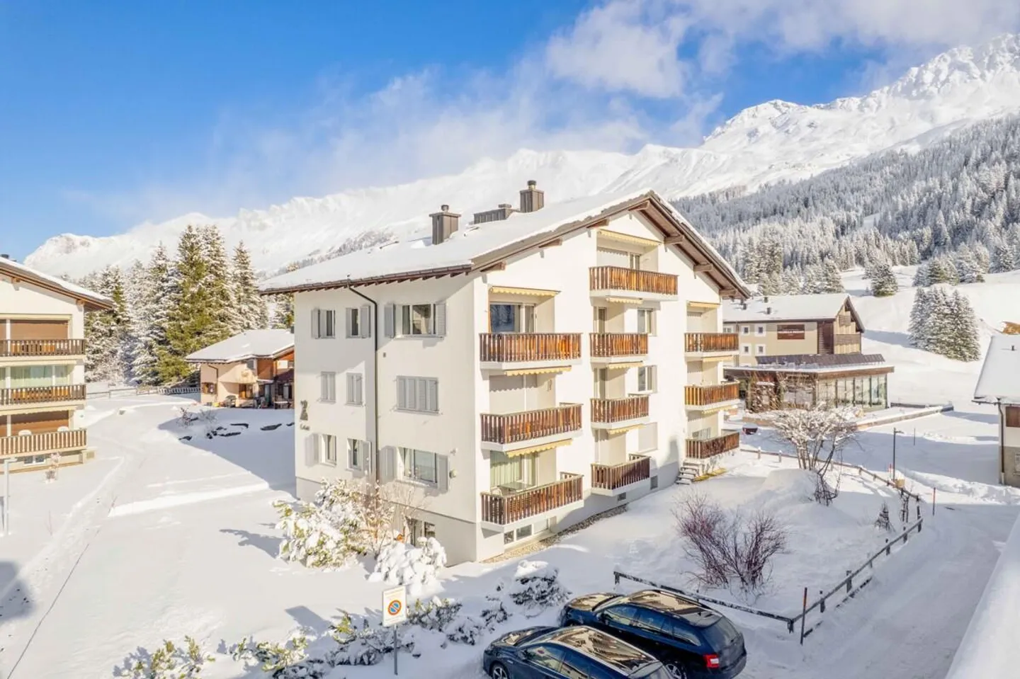 Appartamento per vacanze di 4,5 stanze convenientemente situato a Valbella con balcone sud - Foto 4 di 5