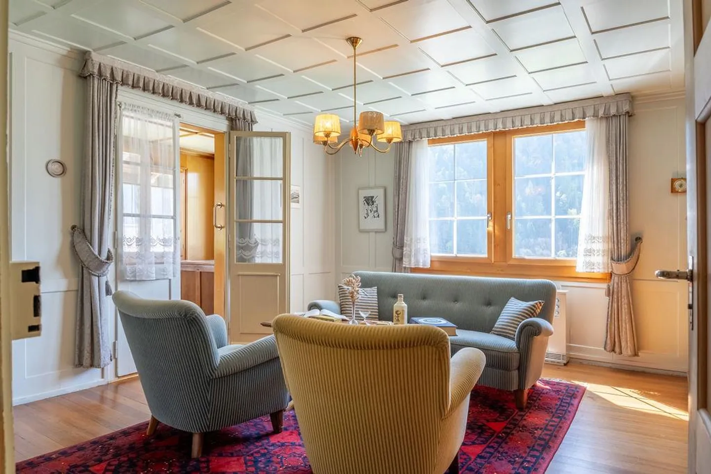 Beautiful 7.5 Room Chalet - Photo 2 of 19
