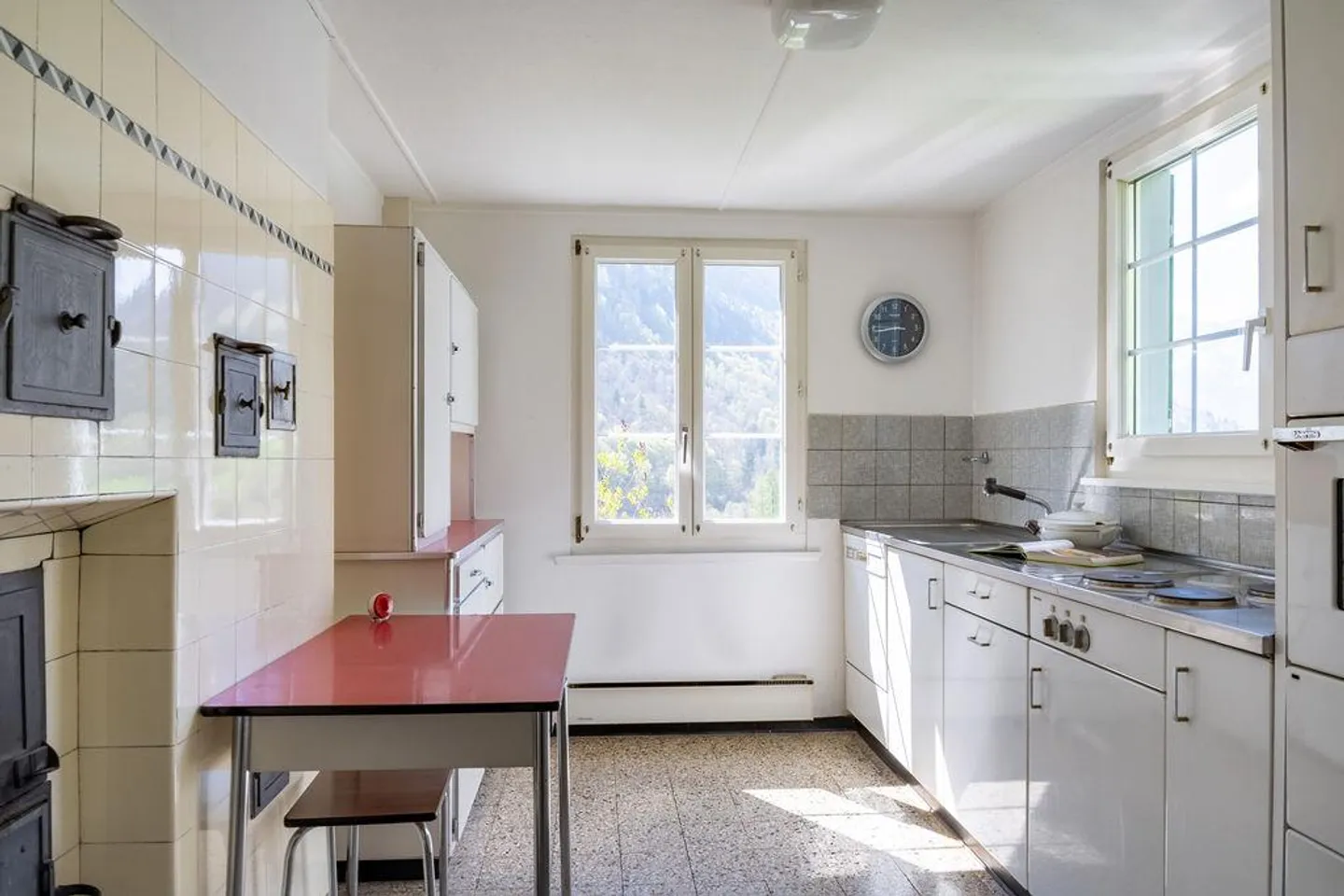 Beautiful 7.5 Room Chalet - Photo 8 of 19