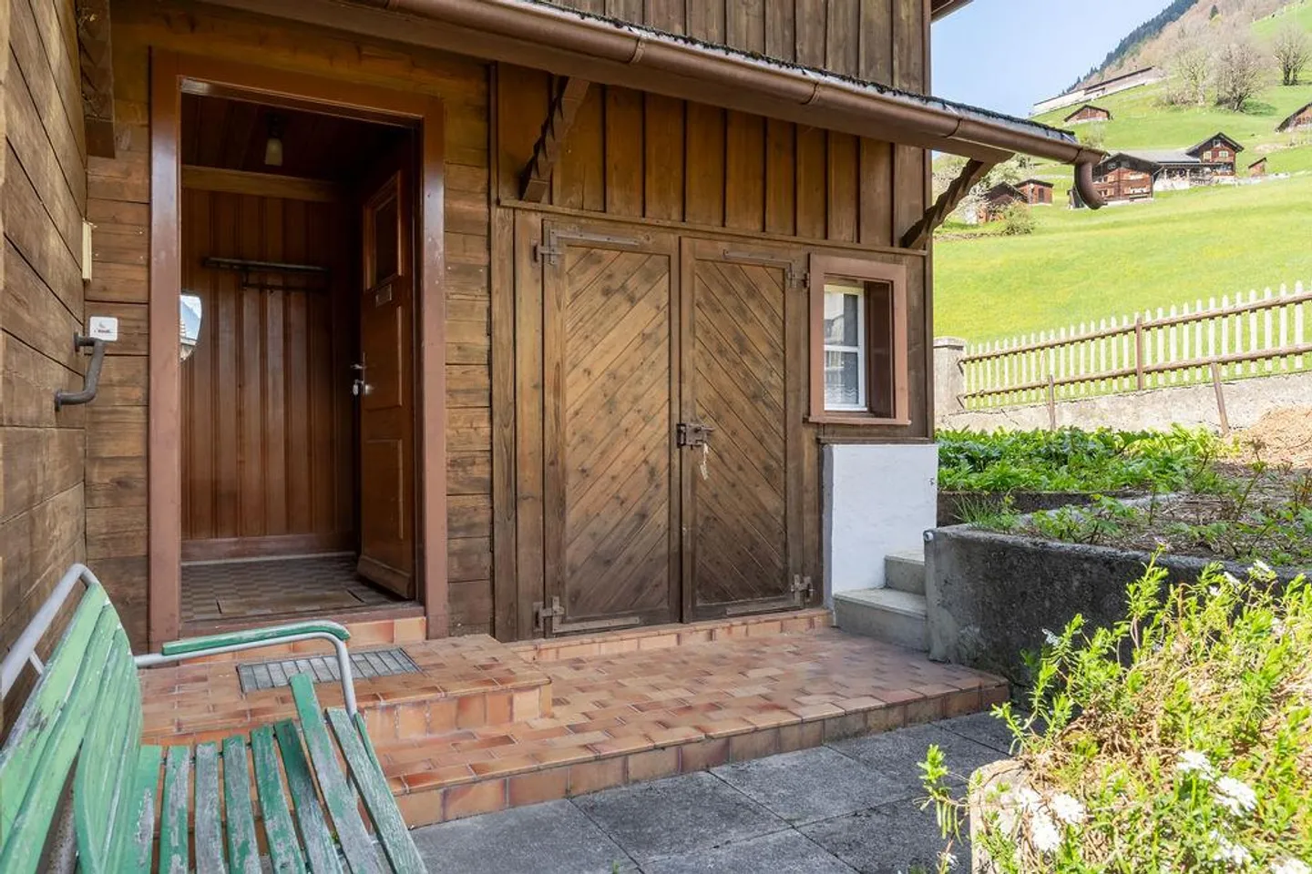 Beautiful 7.5 Room Chalet - Photo 15 of 19