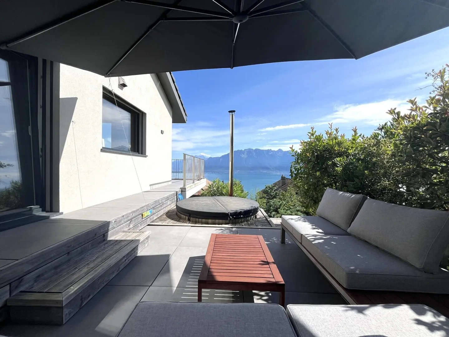 Magnifica villa con giardino e vista panoramica a Chardonne - Foto 18 di 23
