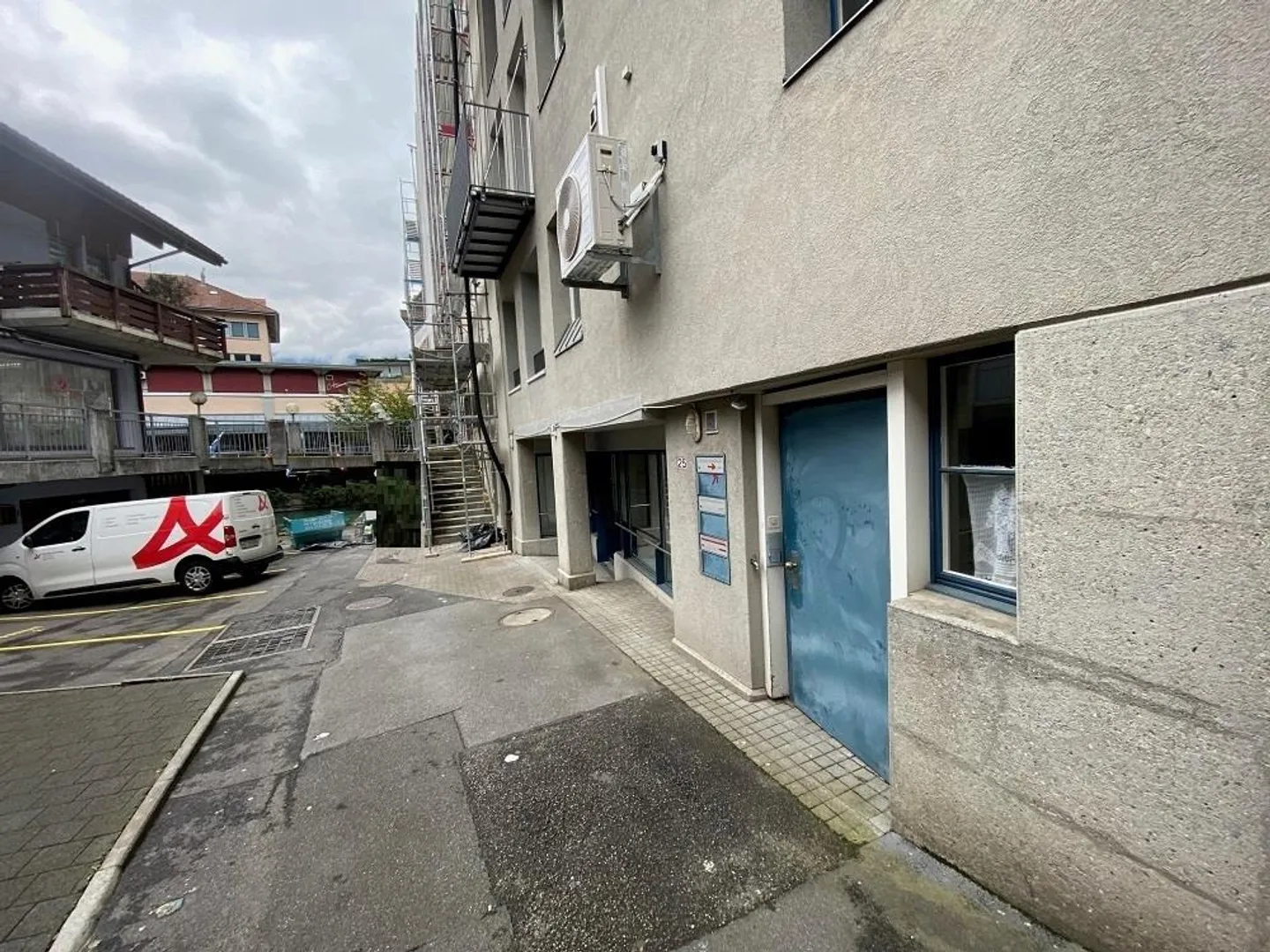 Appartamento di 3.5 locali al 1° piano in posizione centrale - Foto 14 di 14
