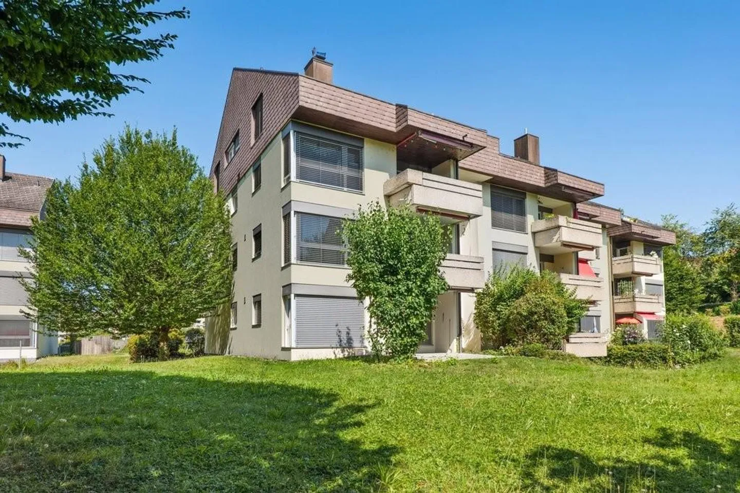 Beautiful 3.5-room apartment with balcony - Photo 1 of 5