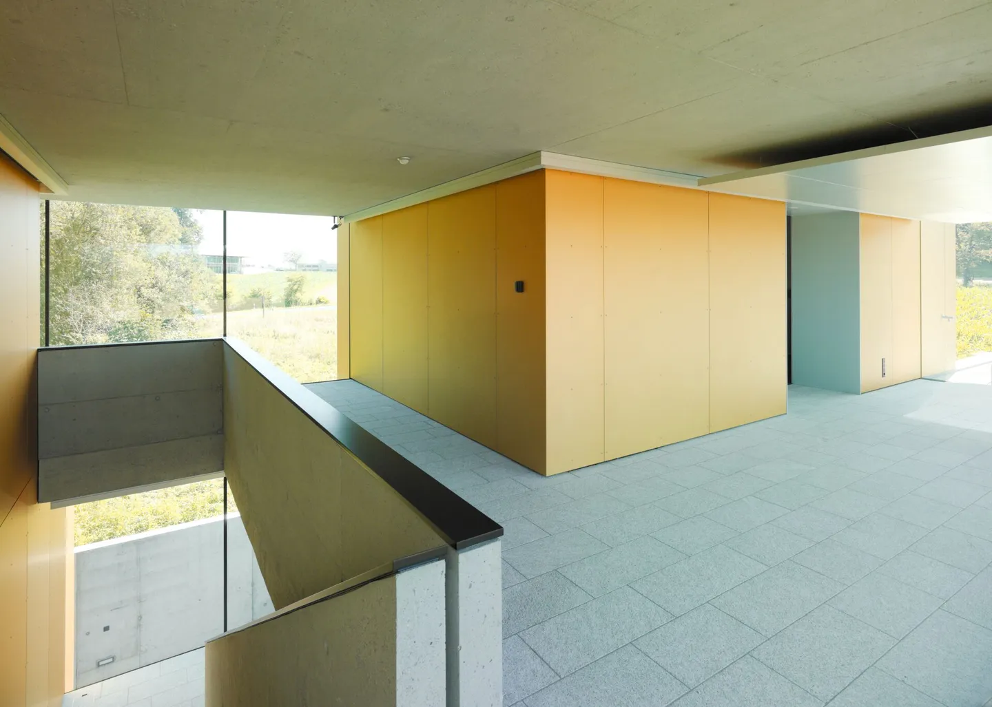 Representative Commercial Space - Photo 8 of 9