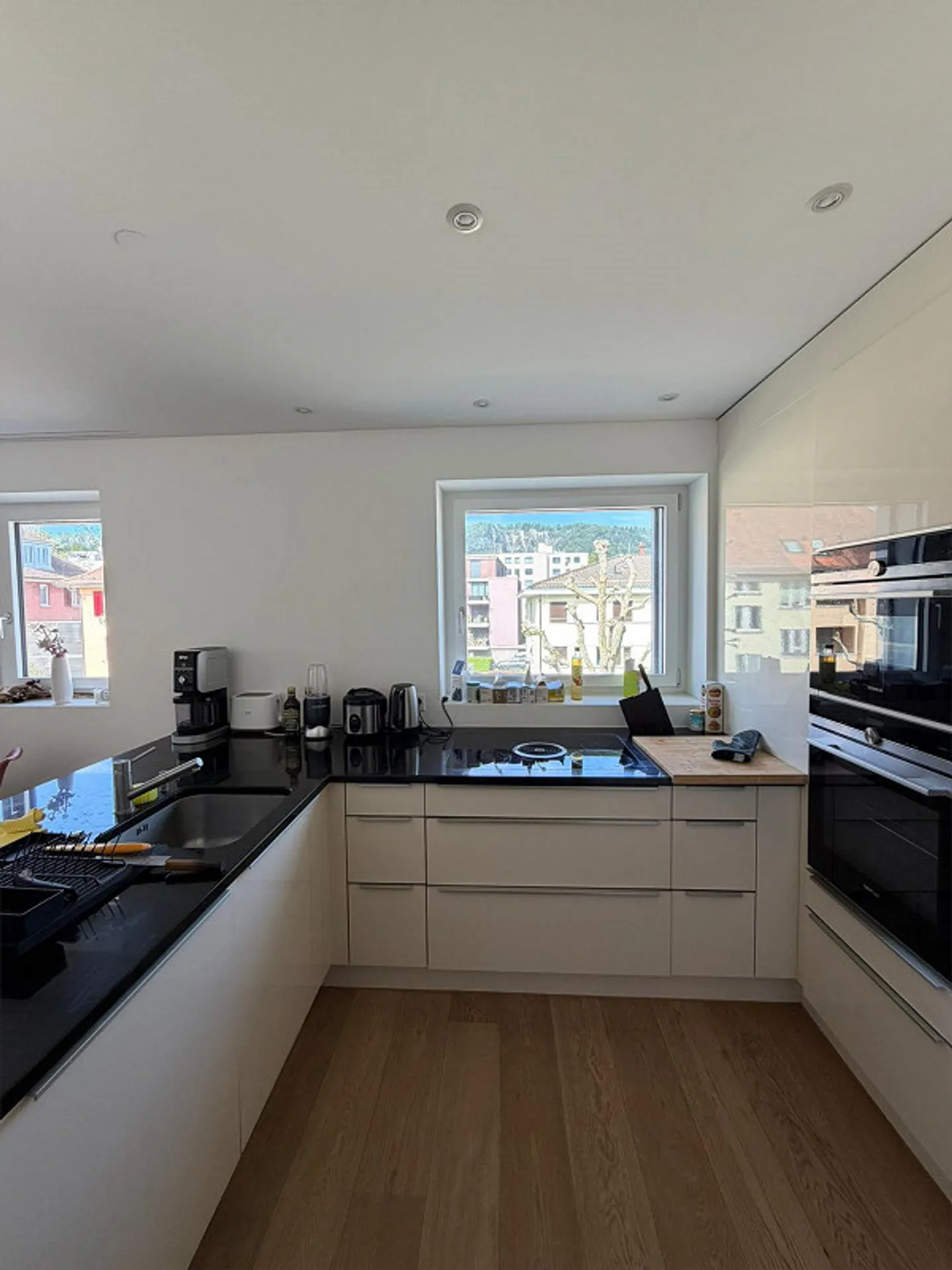 3.5 Room Dream Apartment in Wollishofen 8038 Zurich - Photo 5 of 17