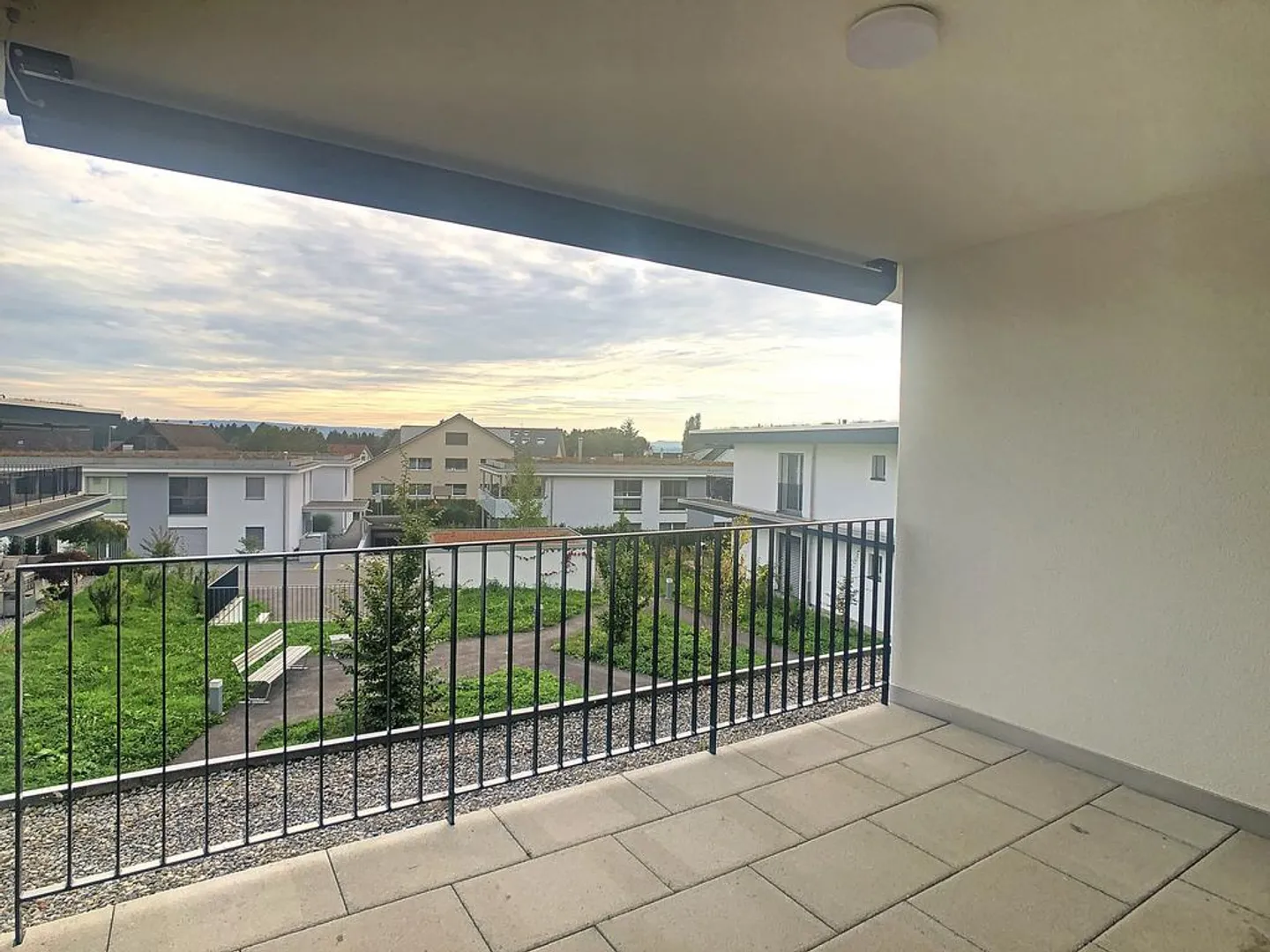 Appartement 2.5 pièces dans le développement moderne Lieli Villette - Photo 5 sur 6