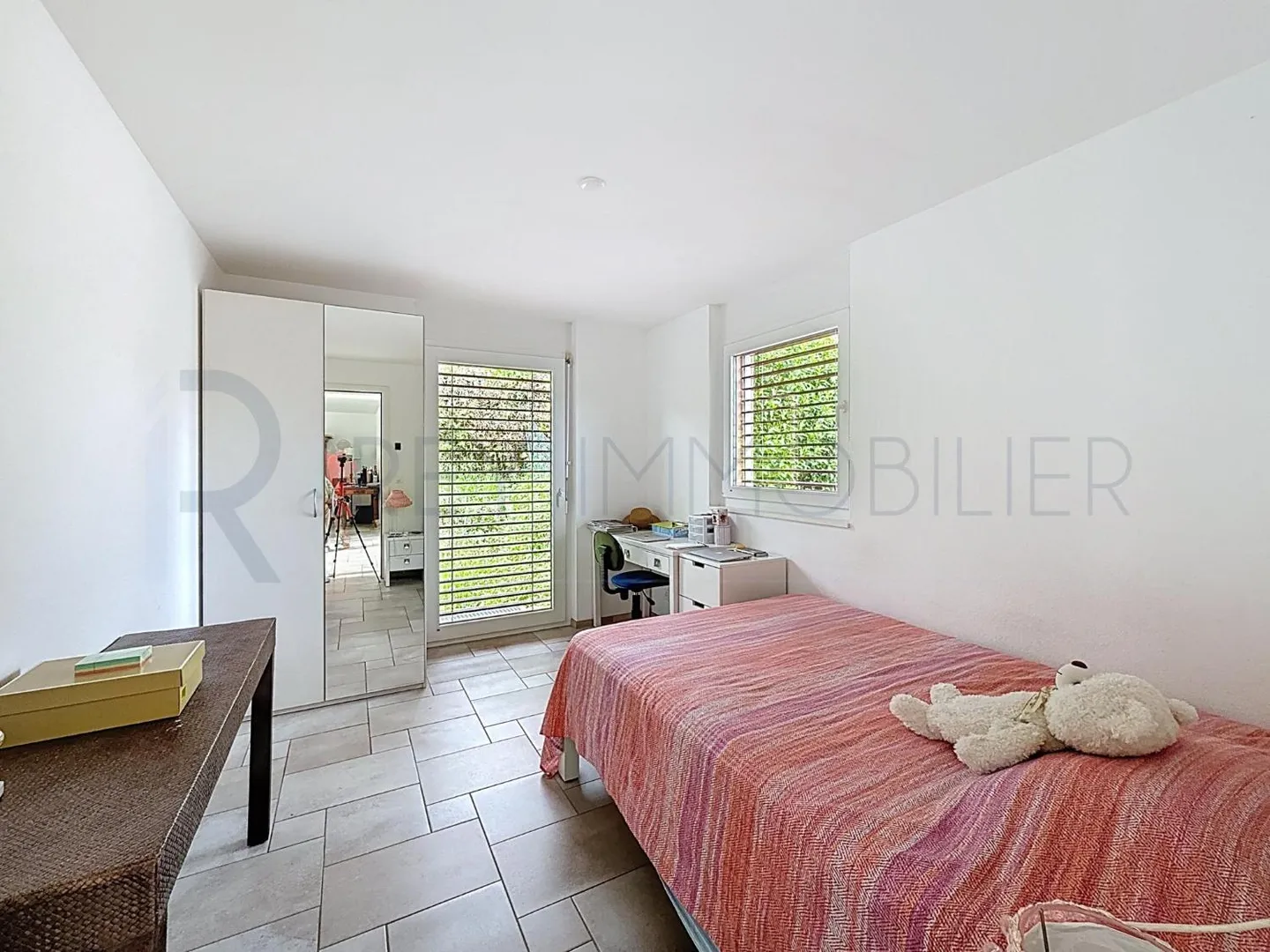 Beautiful Detached Villa - Photo 5 of 9