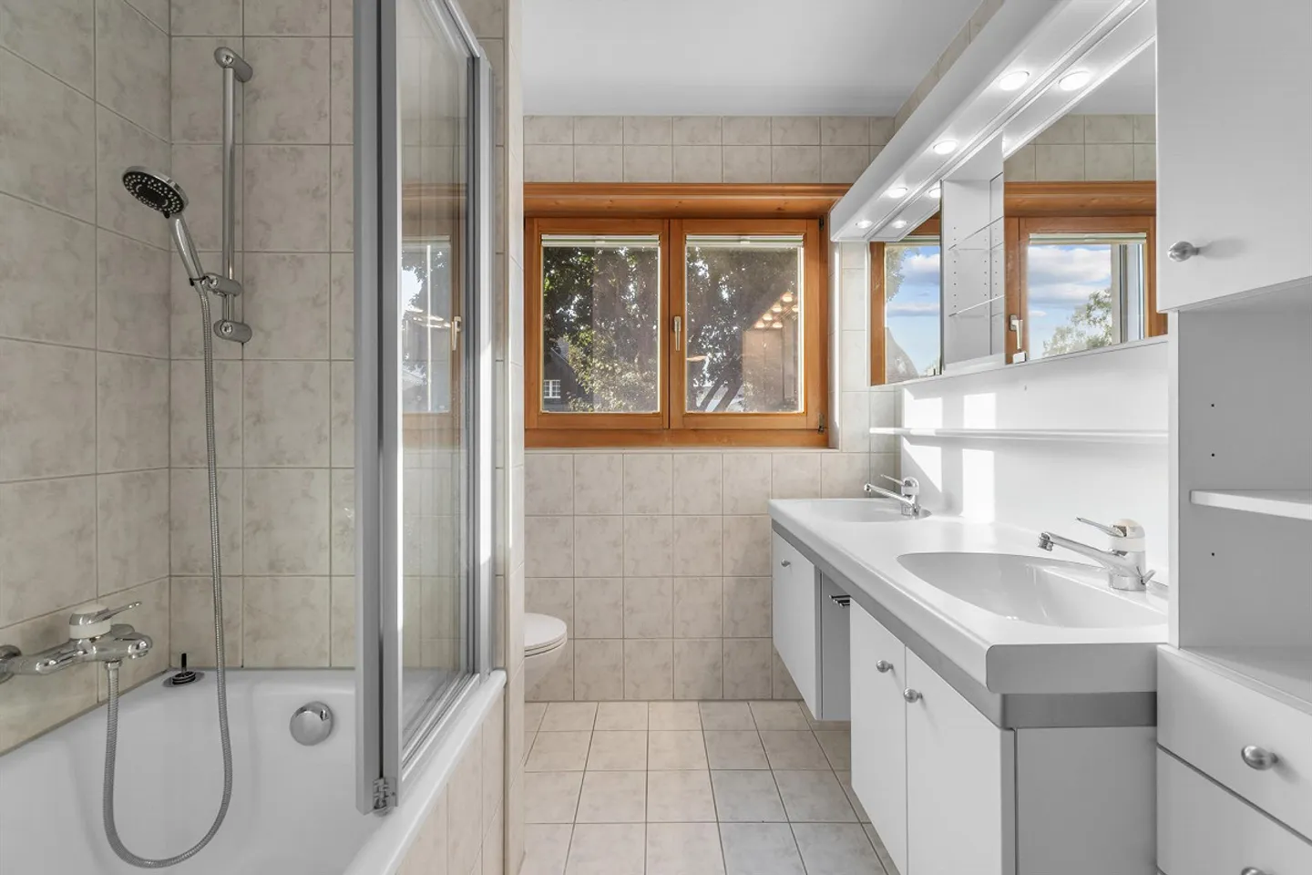 Appartamento luminoso 4.5 stanze a Maienfeld - Foto 7 di 13