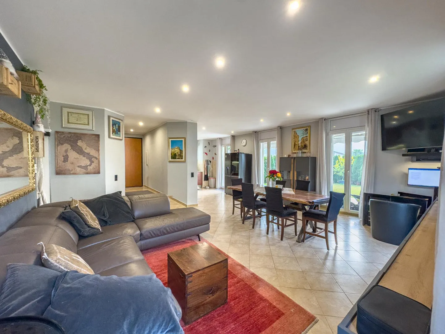 Semi-detached house with garden in Melano - Photo 1 of 15