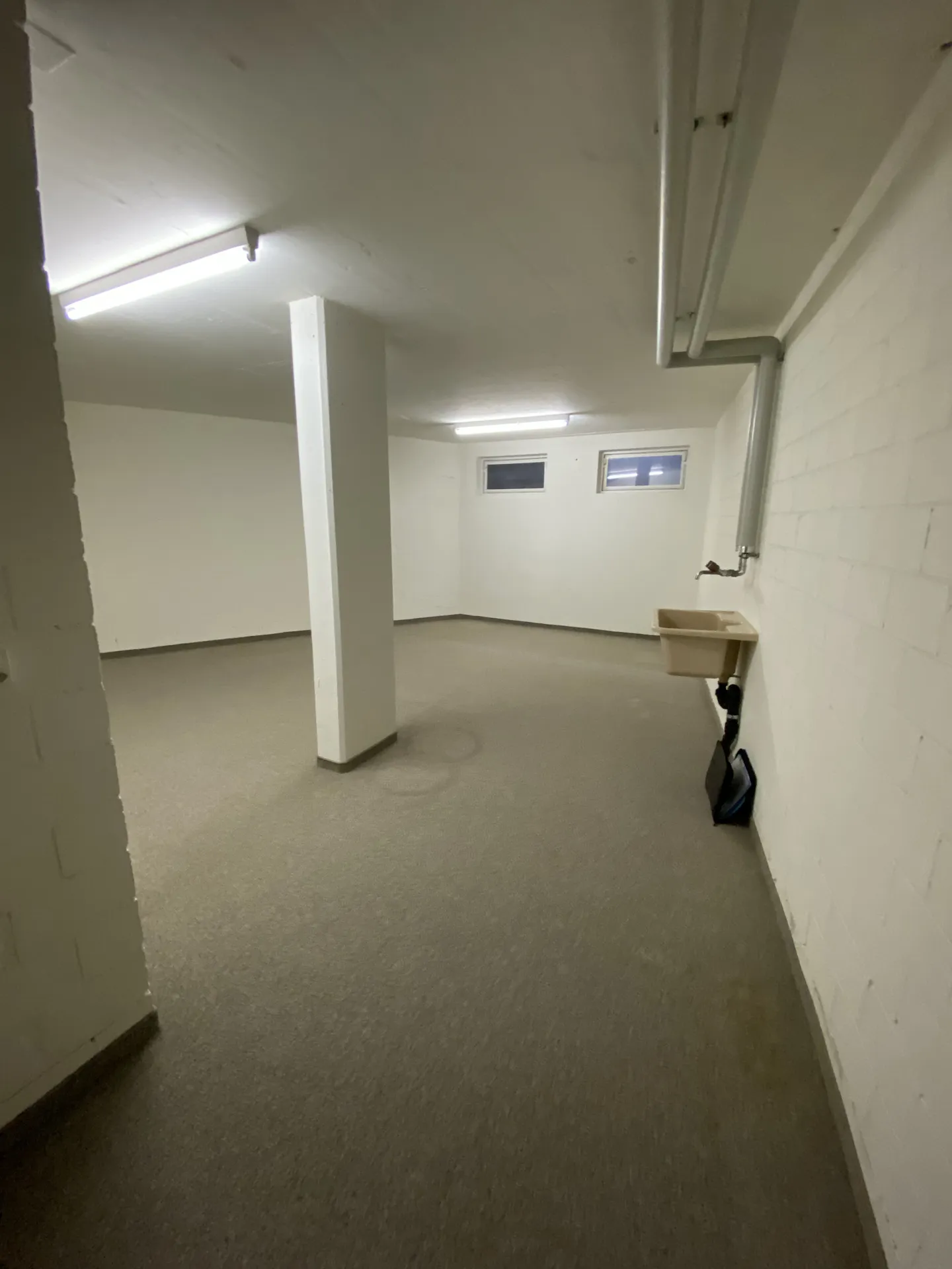 Immobilie mieten - Foto 1 von 3