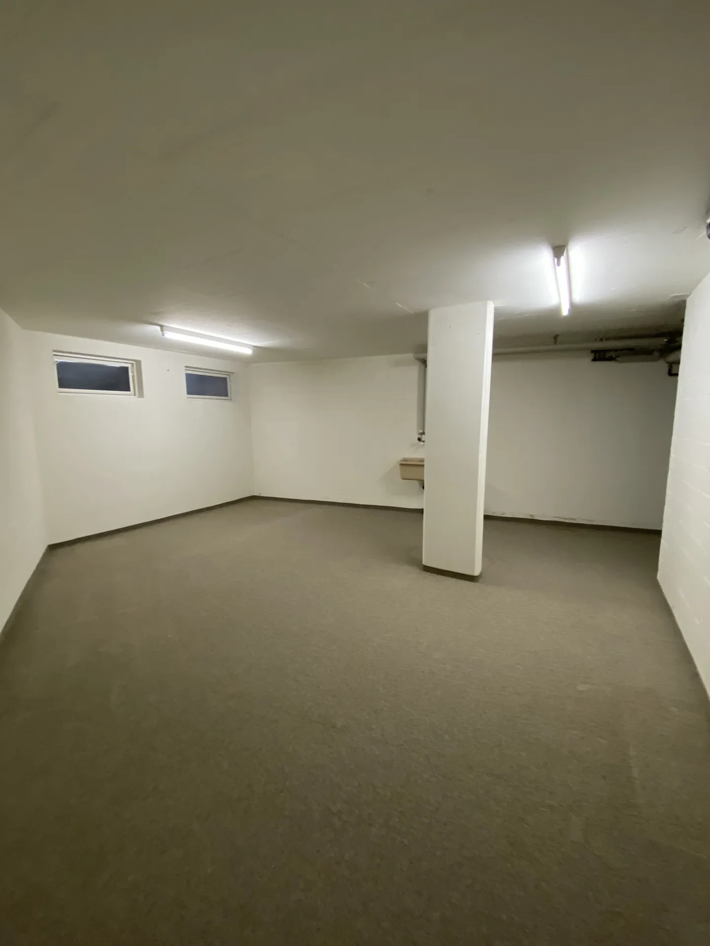 Immobilie mieten - Foto 2 von 3