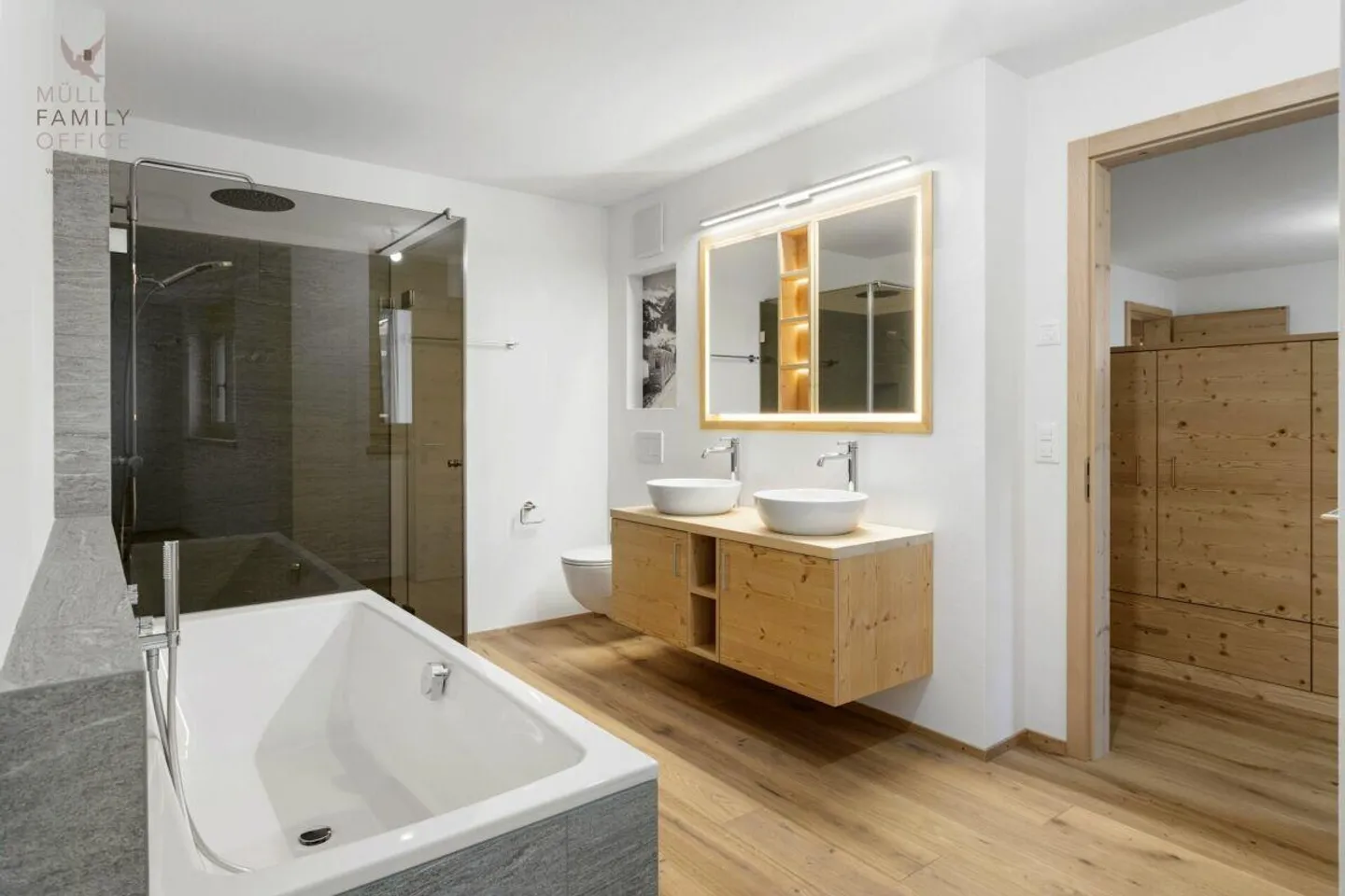 Nuova costruzione sogno abitativo nel moderno chic montano - Appartamento di 4 1/2 stanze con grande terrazza panoramica - Foto 12 di 13