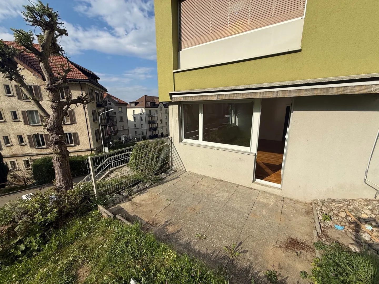 3.5 Room Apartment with Patio - Photo 9 of 12