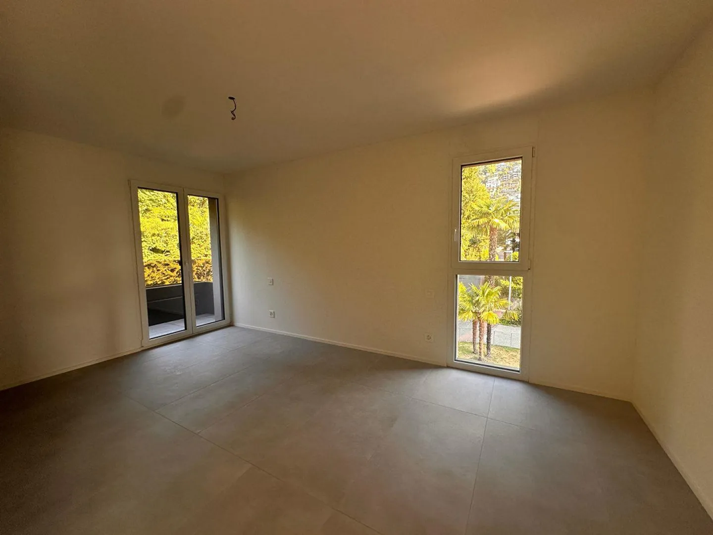 Live in tranquility with lake view – Elegant 2.5 rooms in Minusio - Photo 16 of 20