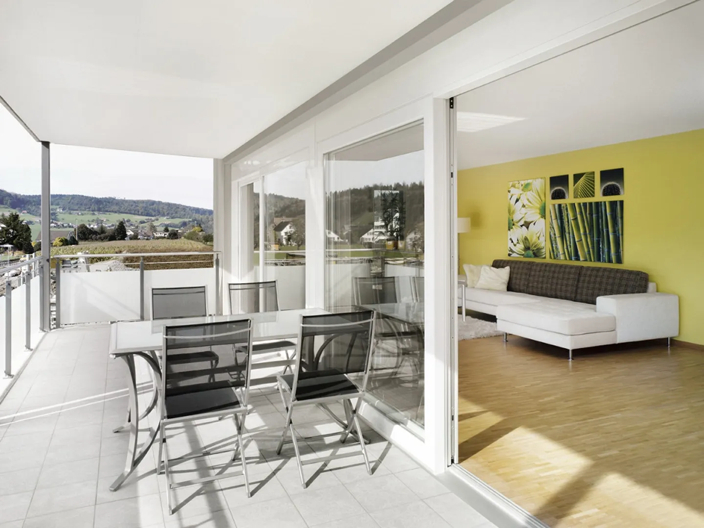 Appartements modernes de 4,5 pièces dans un emplacement central - Photo 1 sur 7