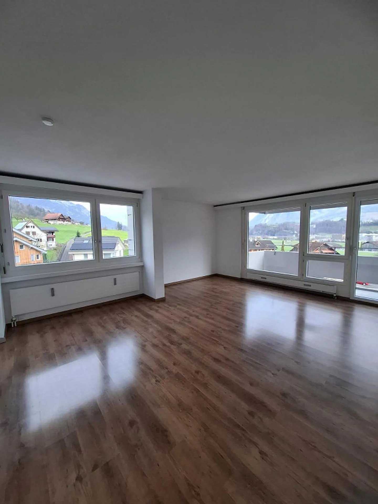 3 1/2 Room Apartment with a View - Photo 1 of 9