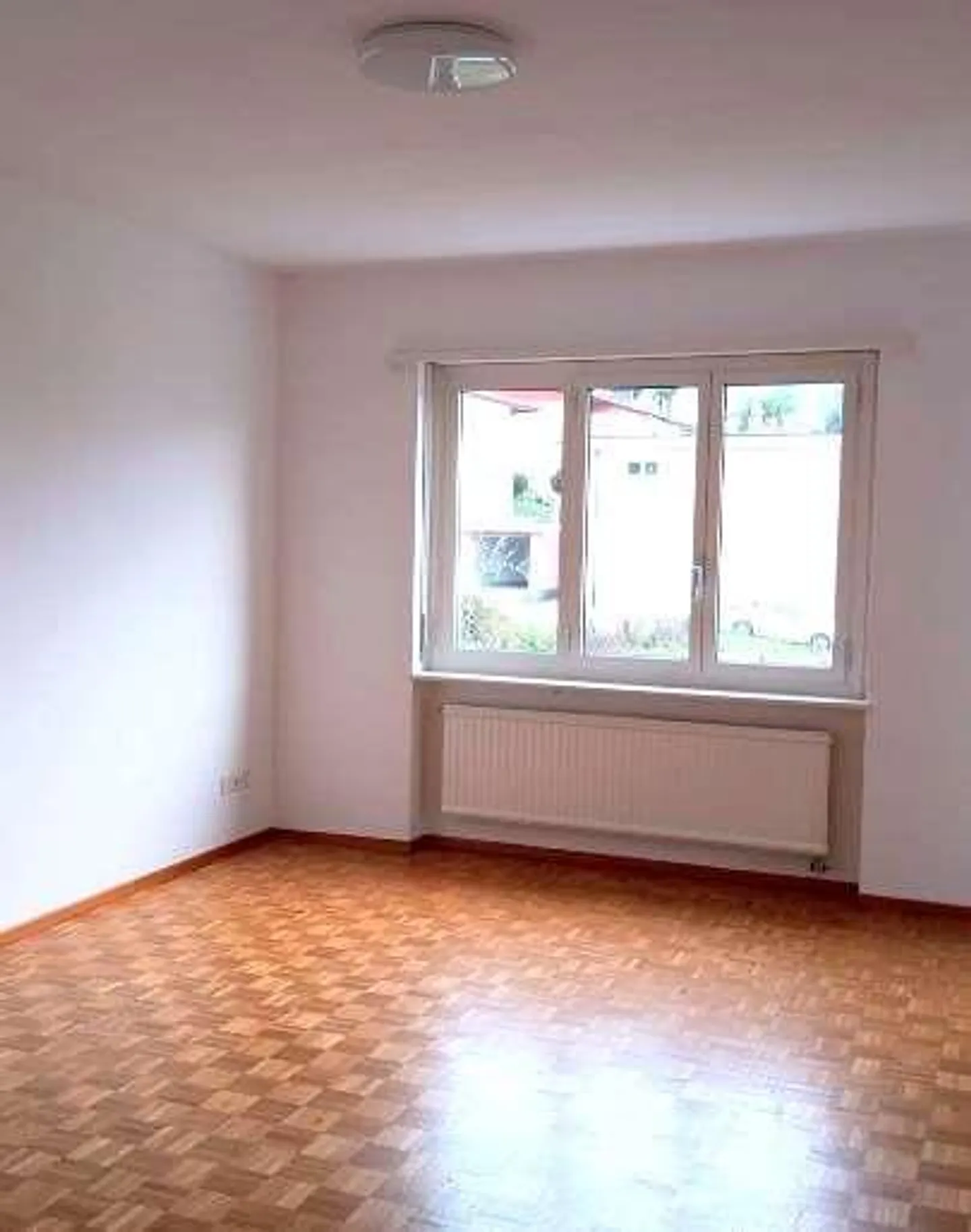 Charmante 3,5 Zimmer Wohnung - Foto 1 von 5