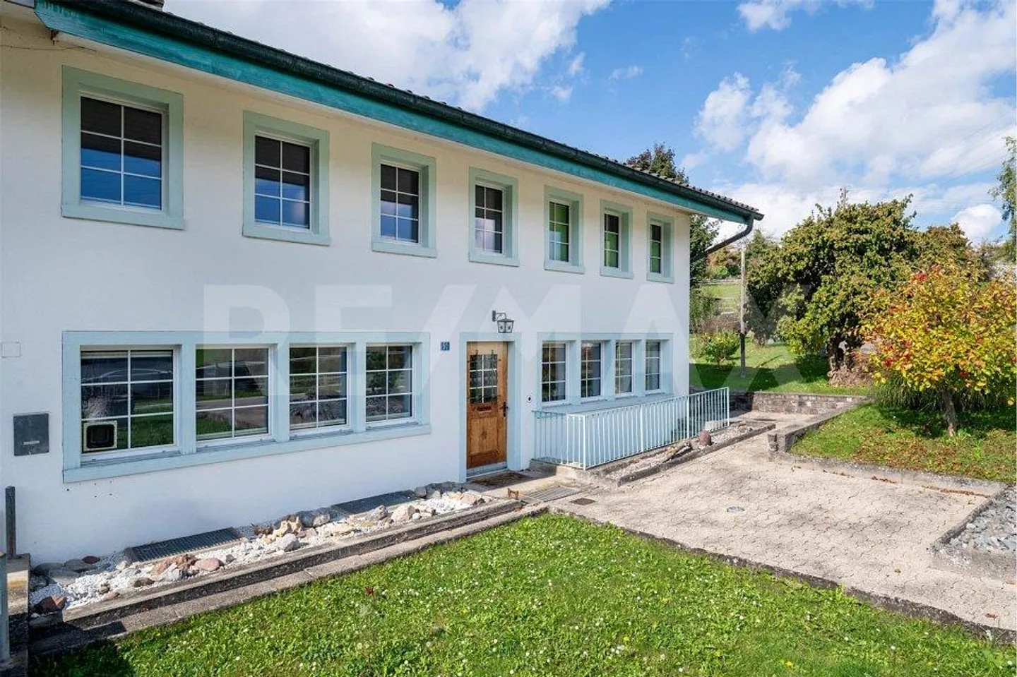 Geräumiges Familienhaus in Heusberg - Foto 1 von 13