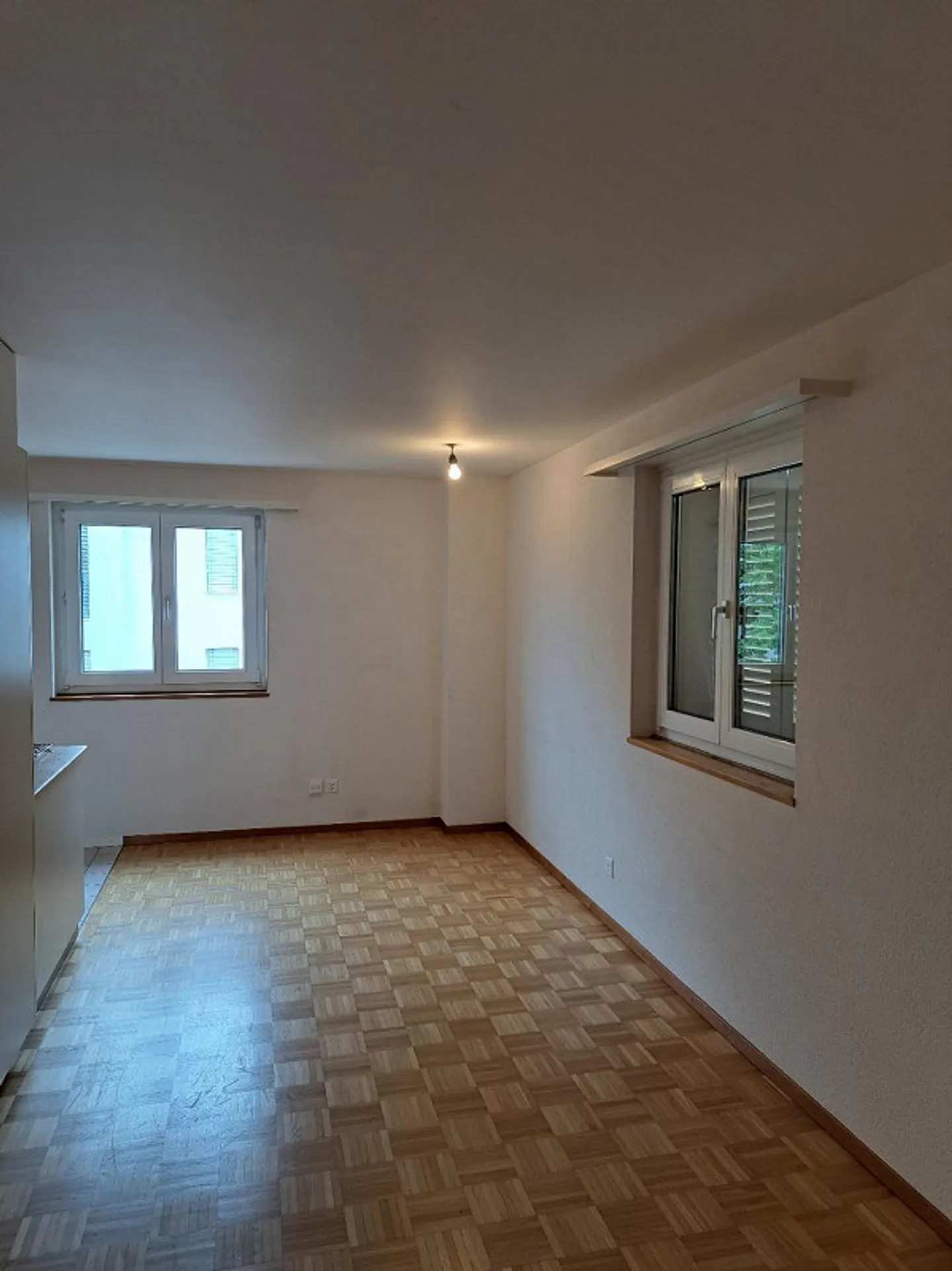 Appartamento luminoso di 1,5 stanze appena ristrutturato in affitto - Foto 7 di 8