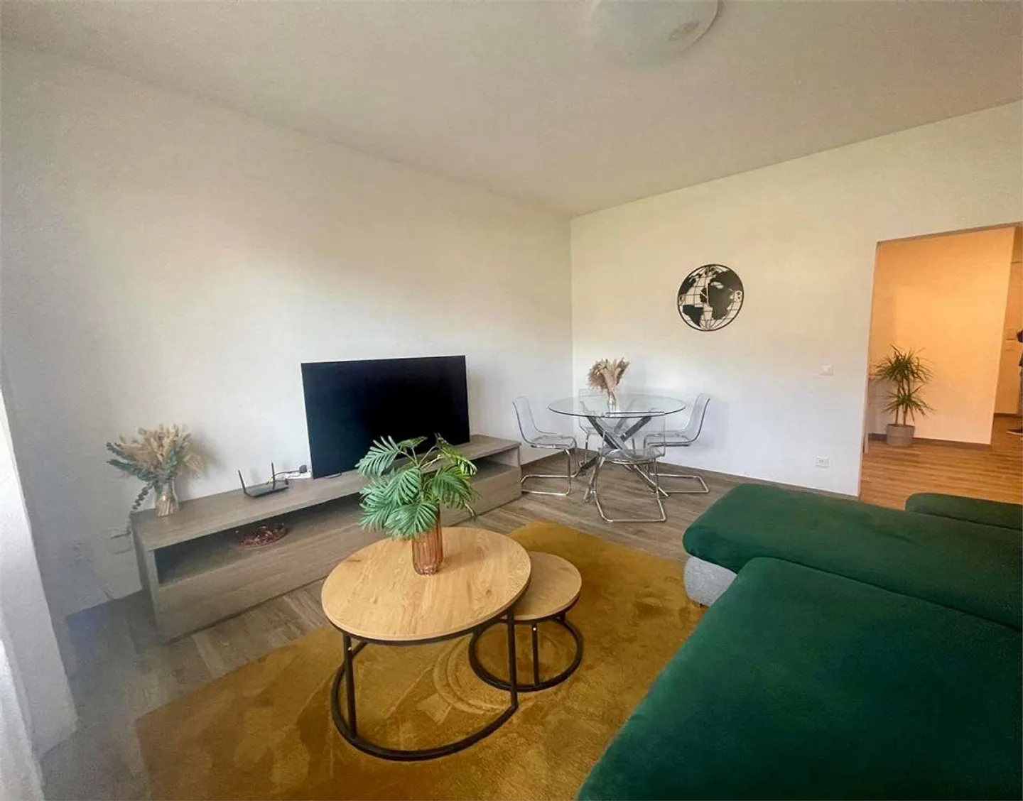Opportunité d'investissement immobilier à Lugano dans un emplacement stratégique - Photo 2 sur 13