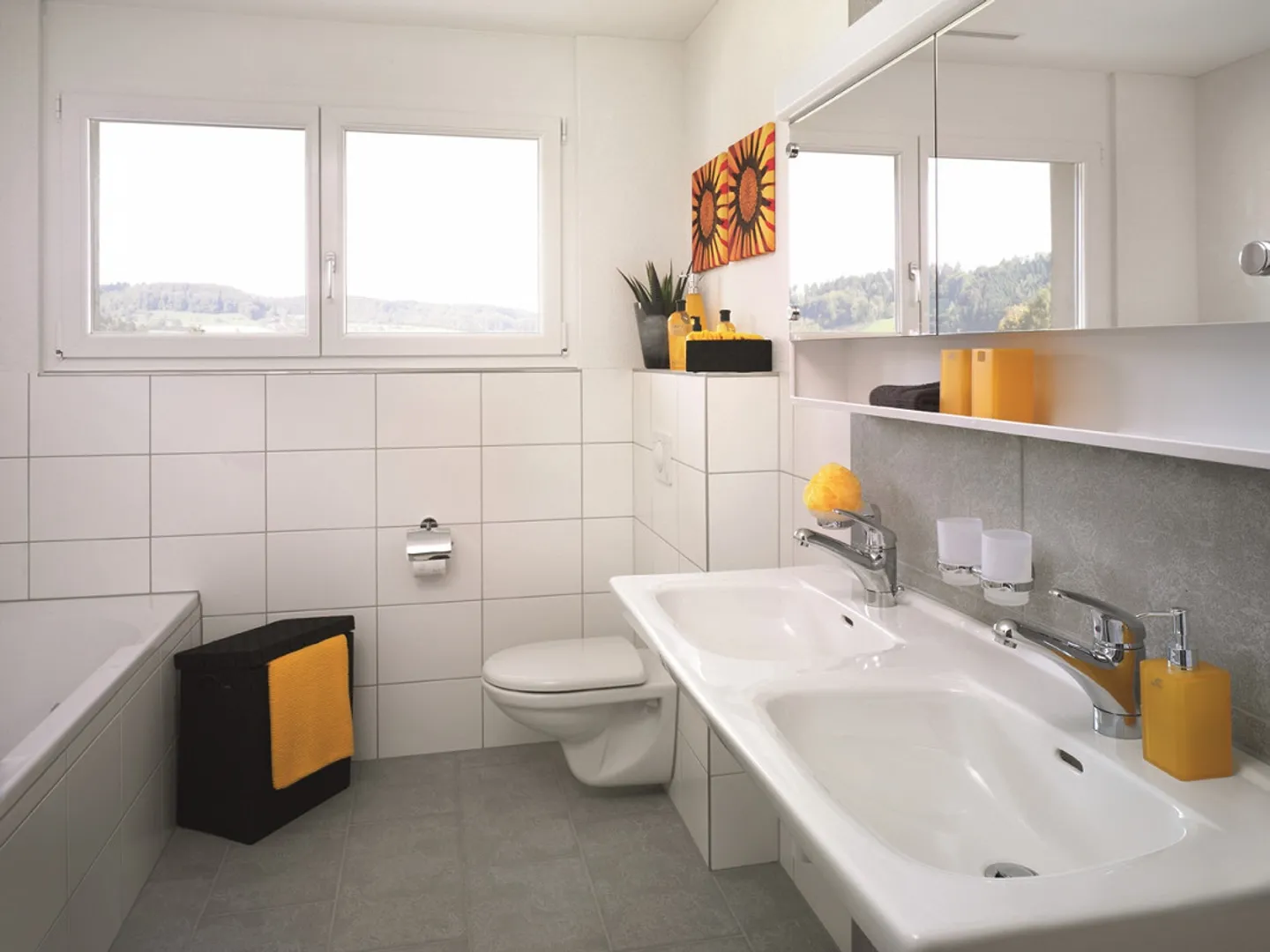 Appartements modernes de 4,5 pièces dans un emplacement central - Photo 6 sur 7