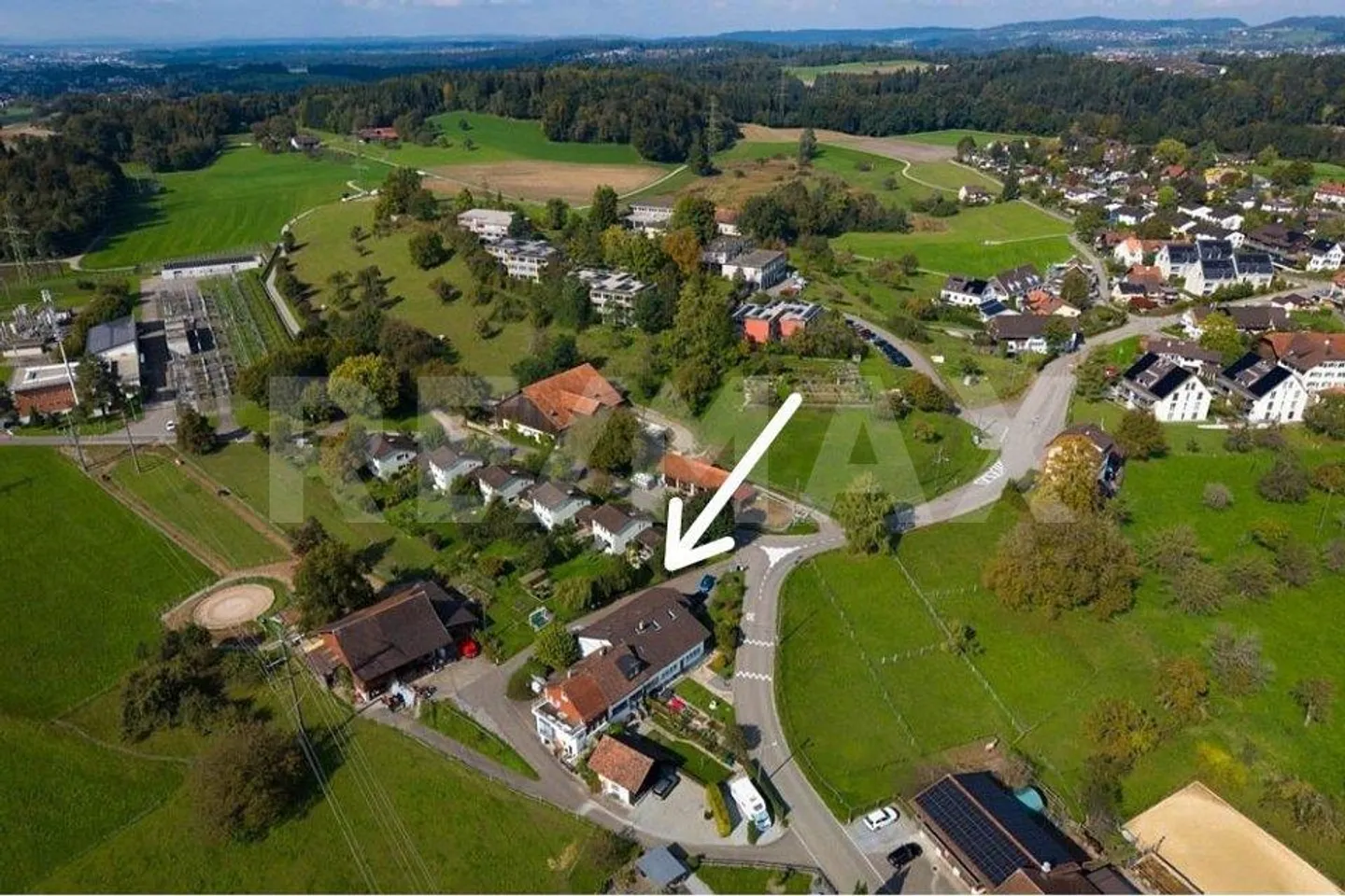 Geräumiges Familienhaus in Heusberg - Foto 2 von 13