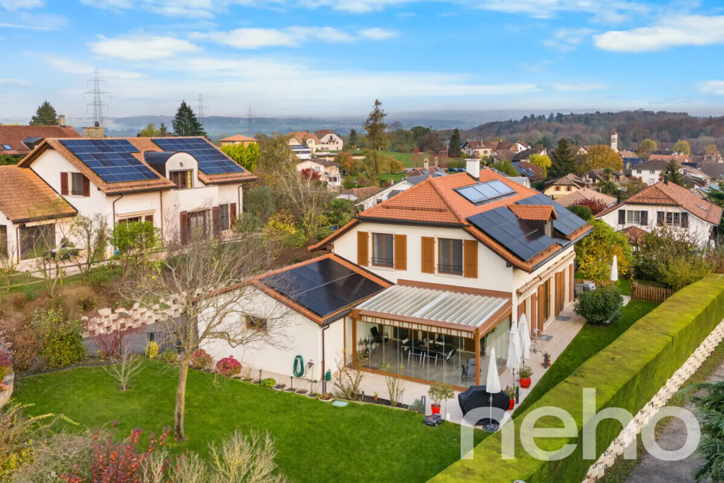 Einzelhaus, das modernen Komfort und energetische Effizienz vereint - Foto 12 von 13