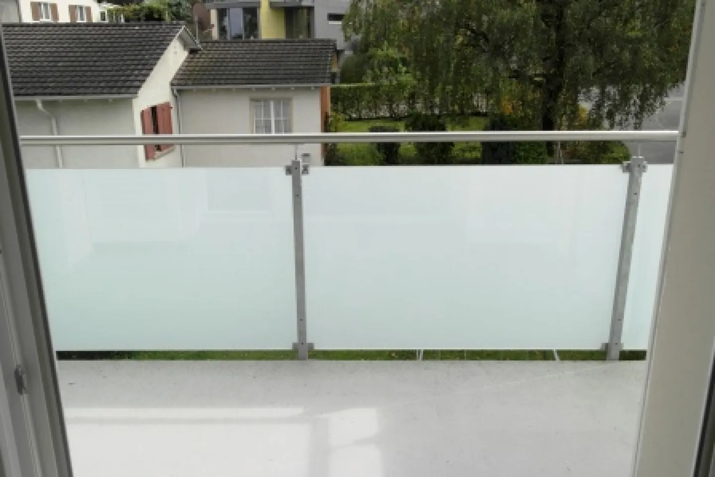 Gediegene Wohnung mit Balkon - Foto 4 von 10