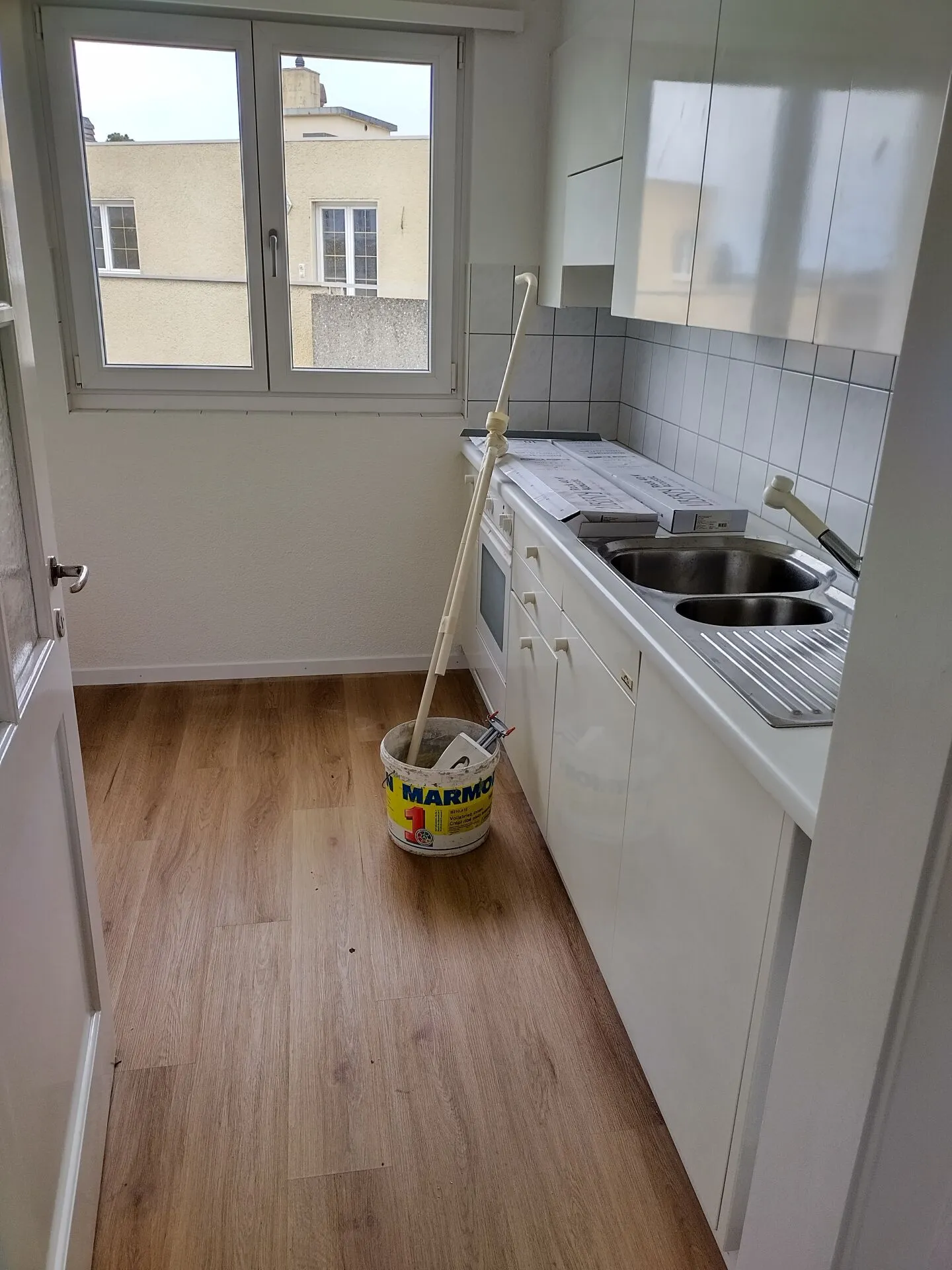 Gediegene Wohnung mit Balkon - Foto 7 von 10