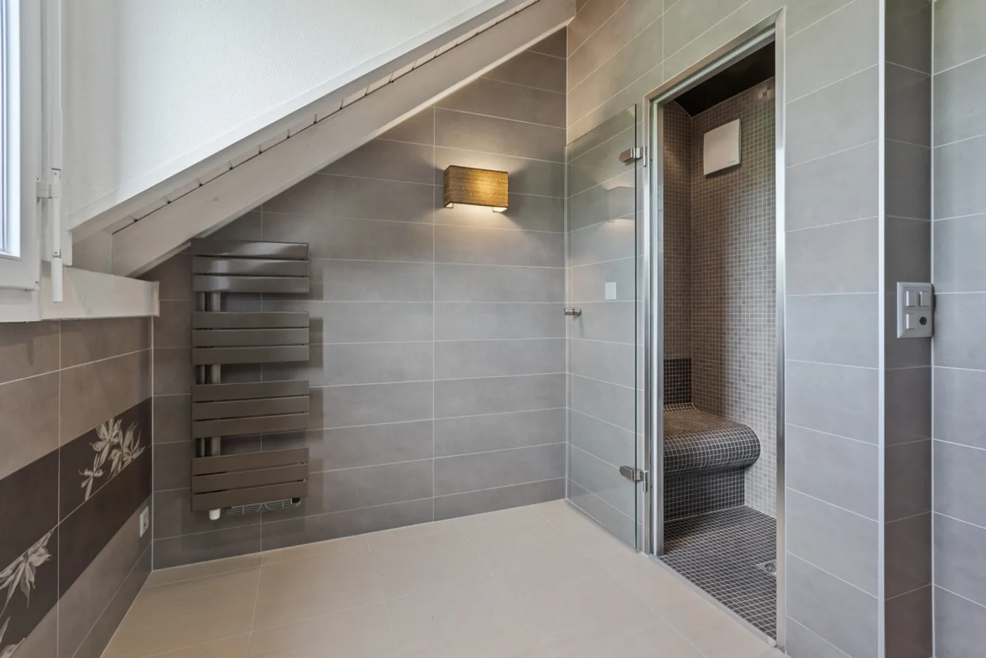 Prächtiges Duplex von hohem Standard - Foto 6 di 8