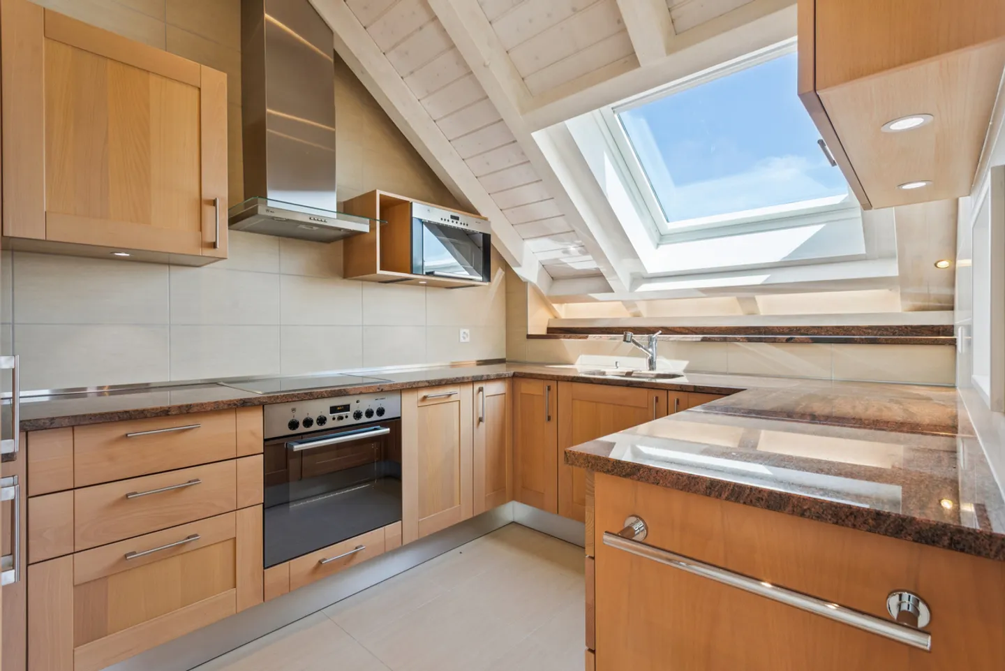 Prächtiges Duplex von hohem Standard - Foto 4 di 8